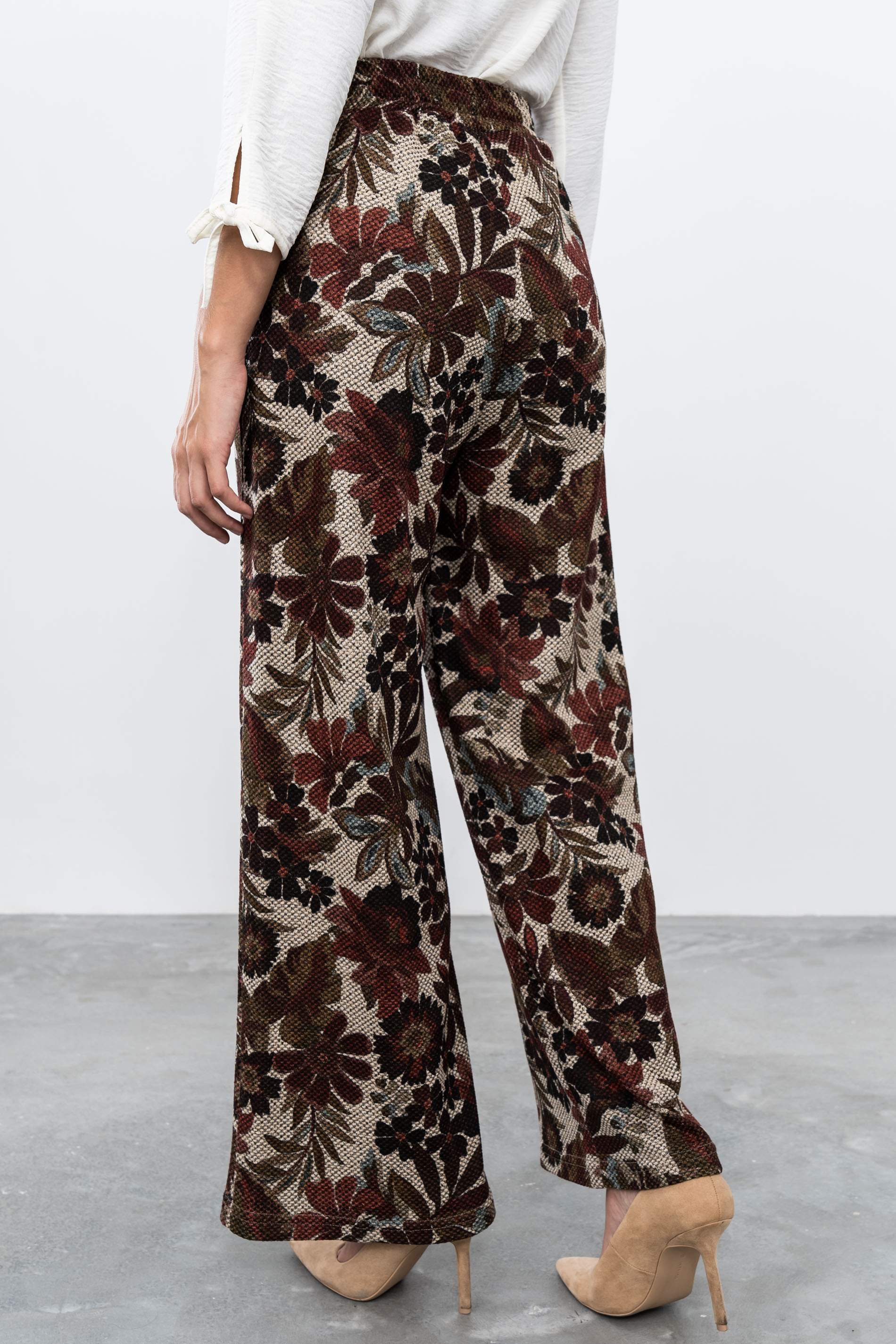PANTALÓN PUNTO FLORES GRANATE