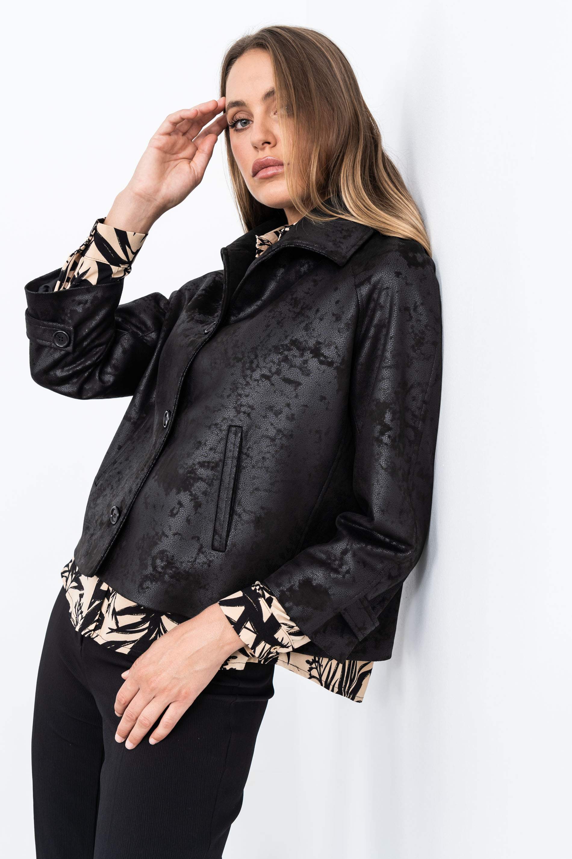 CHAQUETA POLIPIEL BOTONES NEGRO