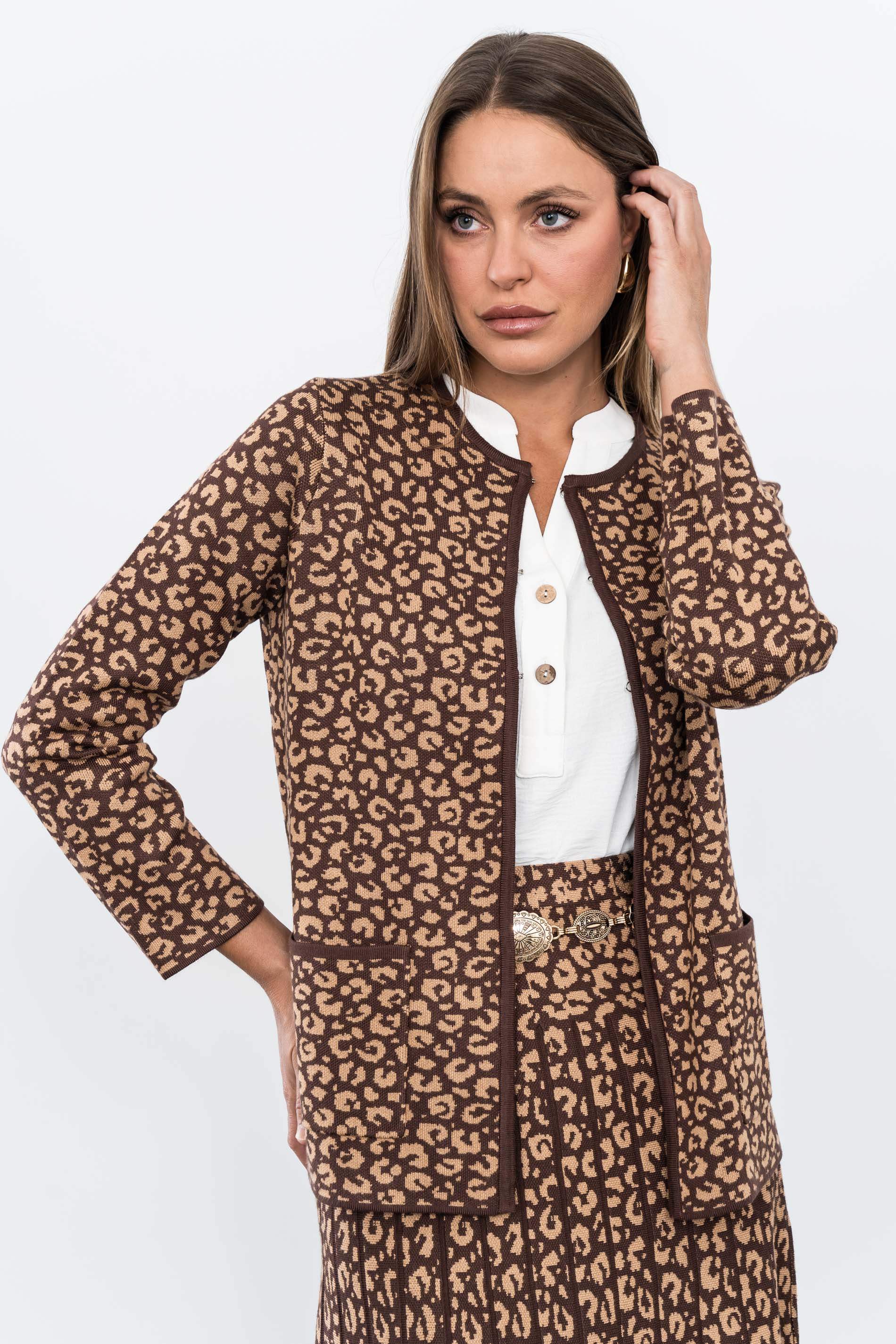 CHAQUETA MANCHAS MARRÓN