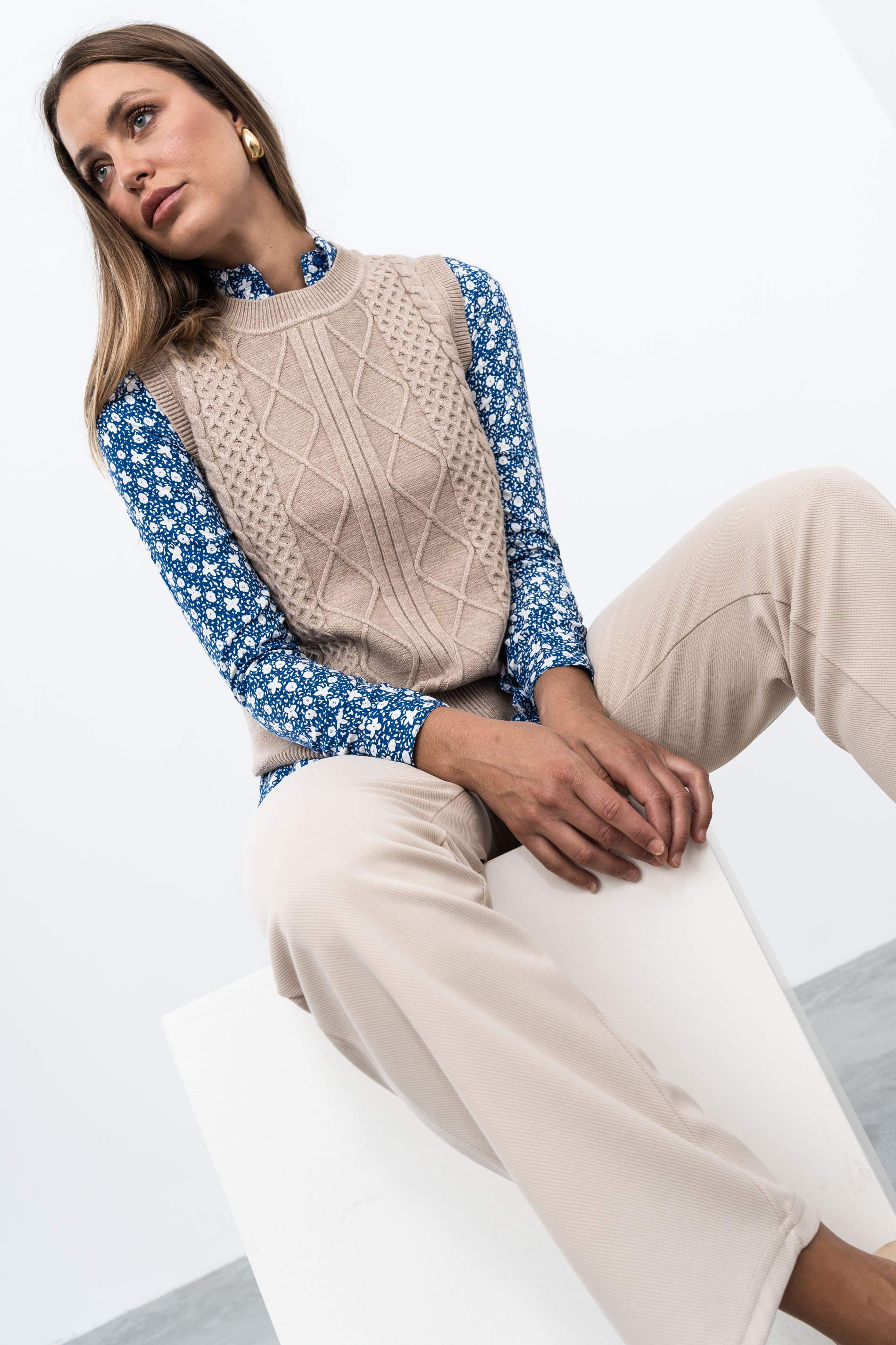 CHALECO OCHOS DELANTERO ARENA