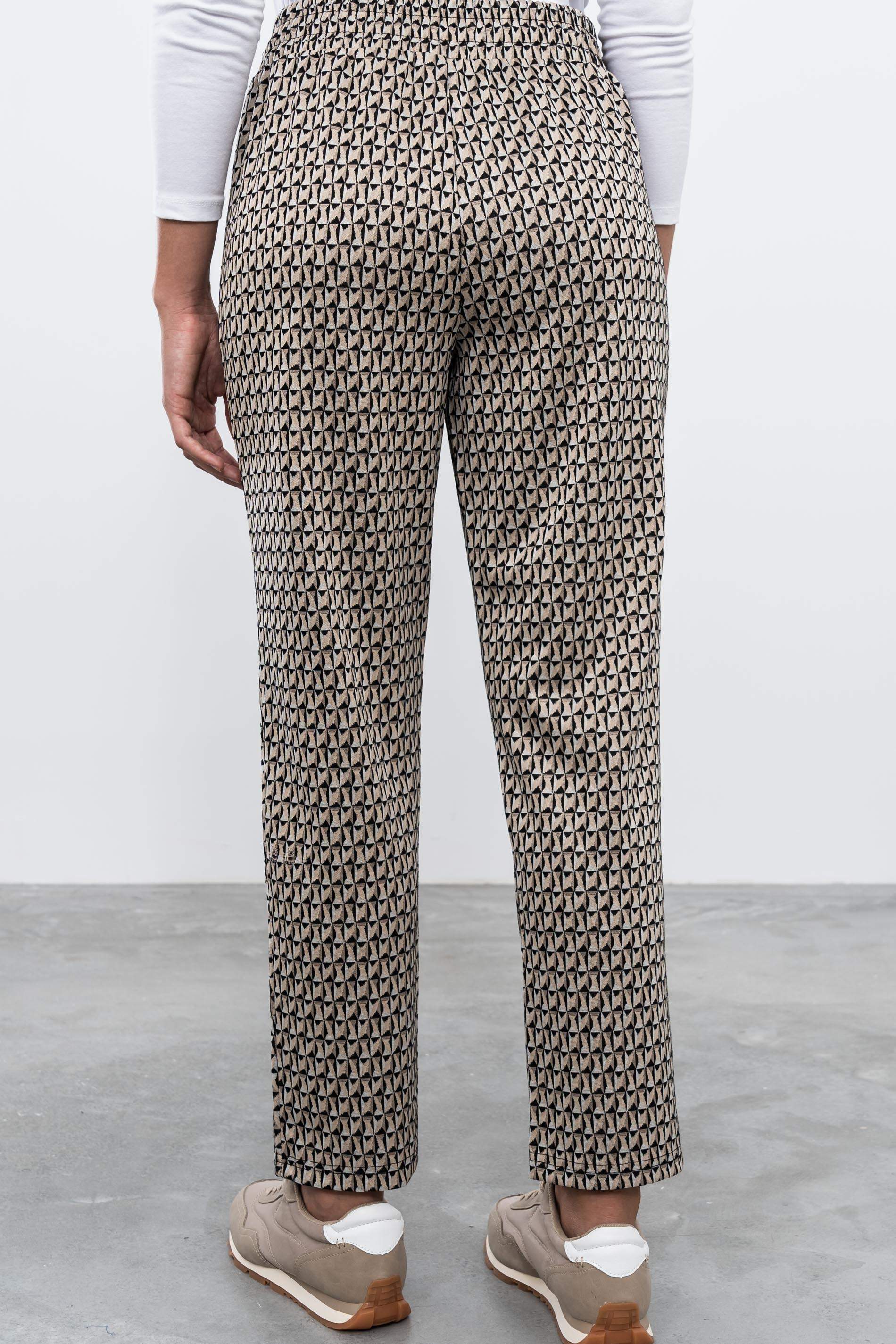 PANTALÓN JACQUARD GEOMÉTRICO