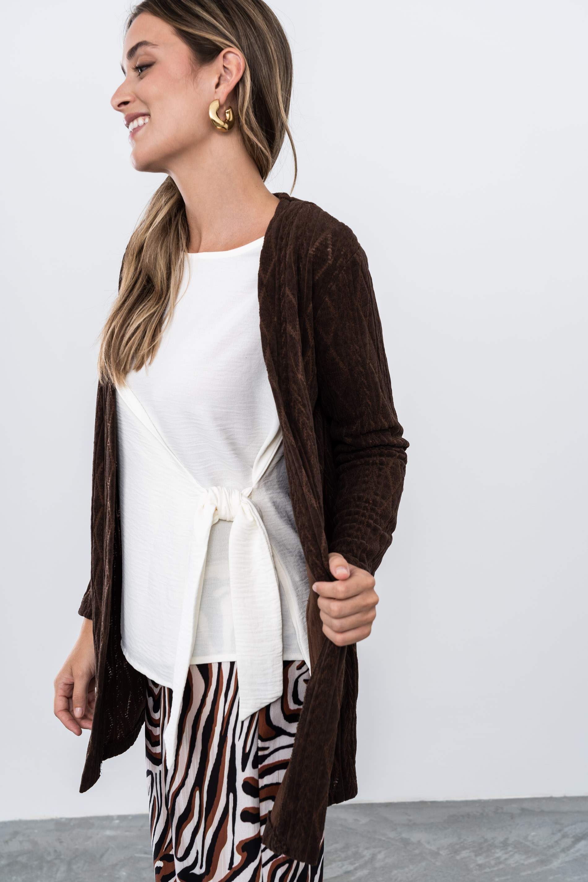 CHAQUETA PUNTO ROMBO CHOCOLATE