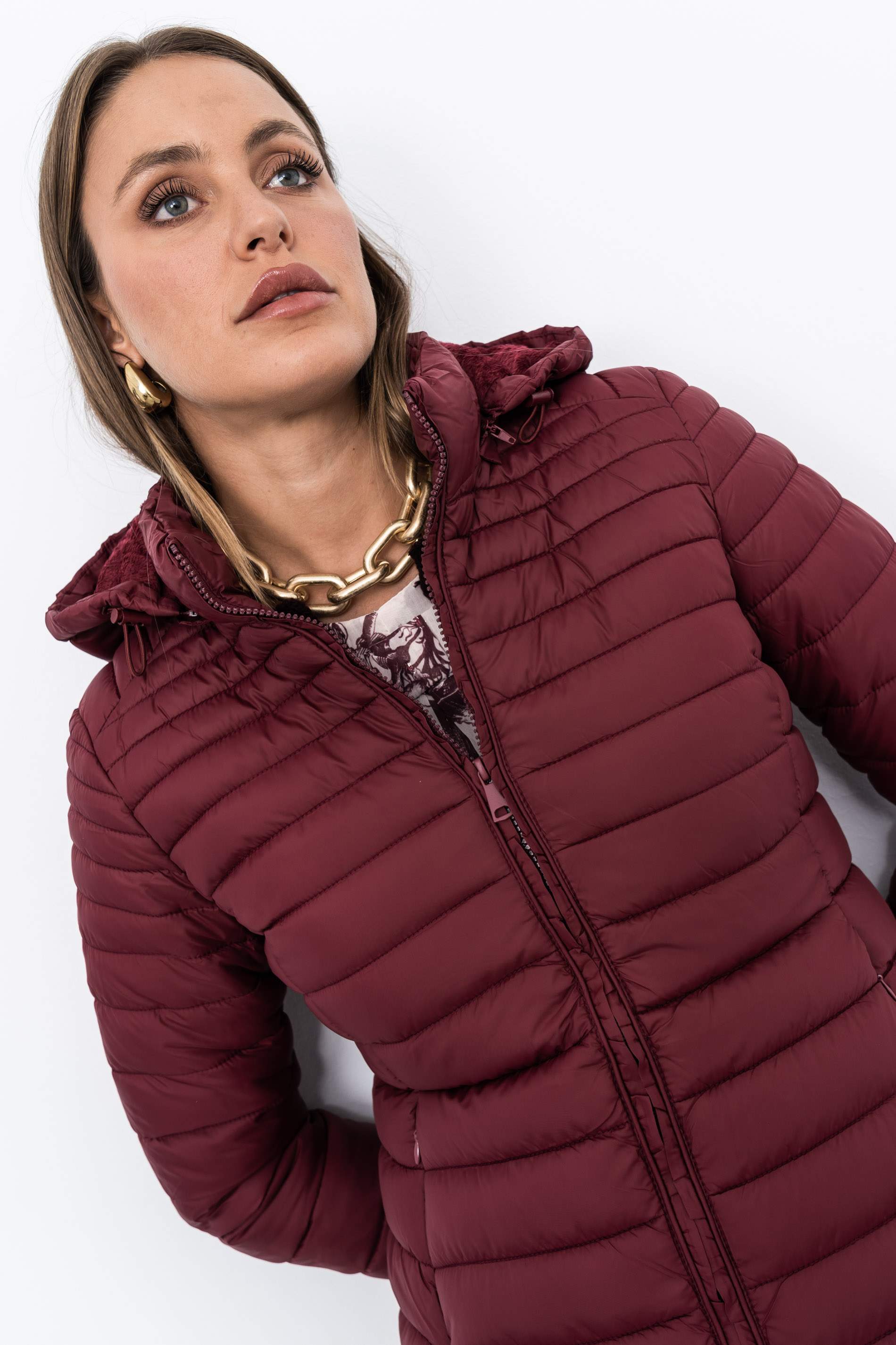 PARKA DETALLE VOLANTITO