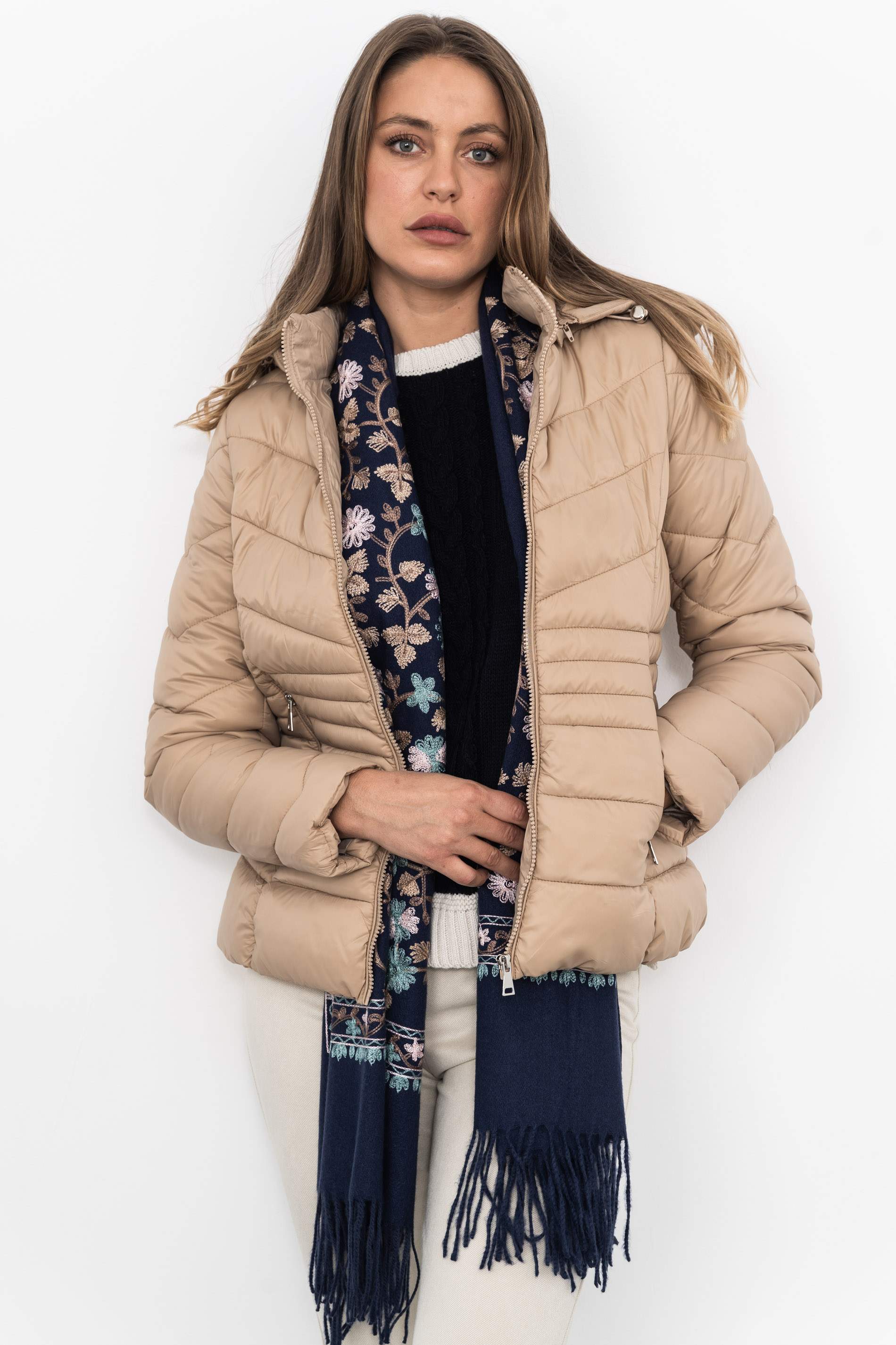 CHAQUETÓN PESPUNTES TOSTADO