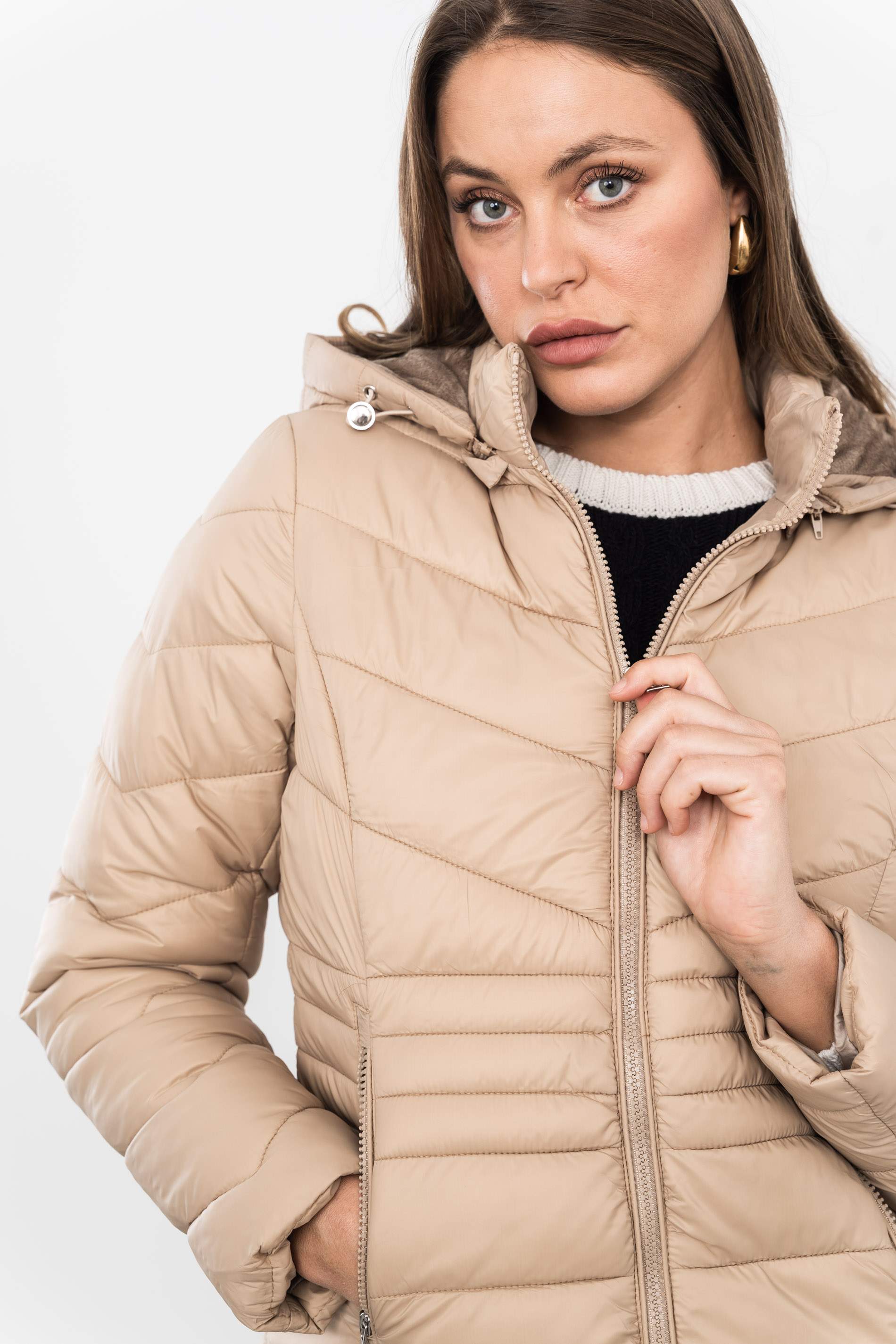 CHAQUETÓN PESPUNTES TOSTADO