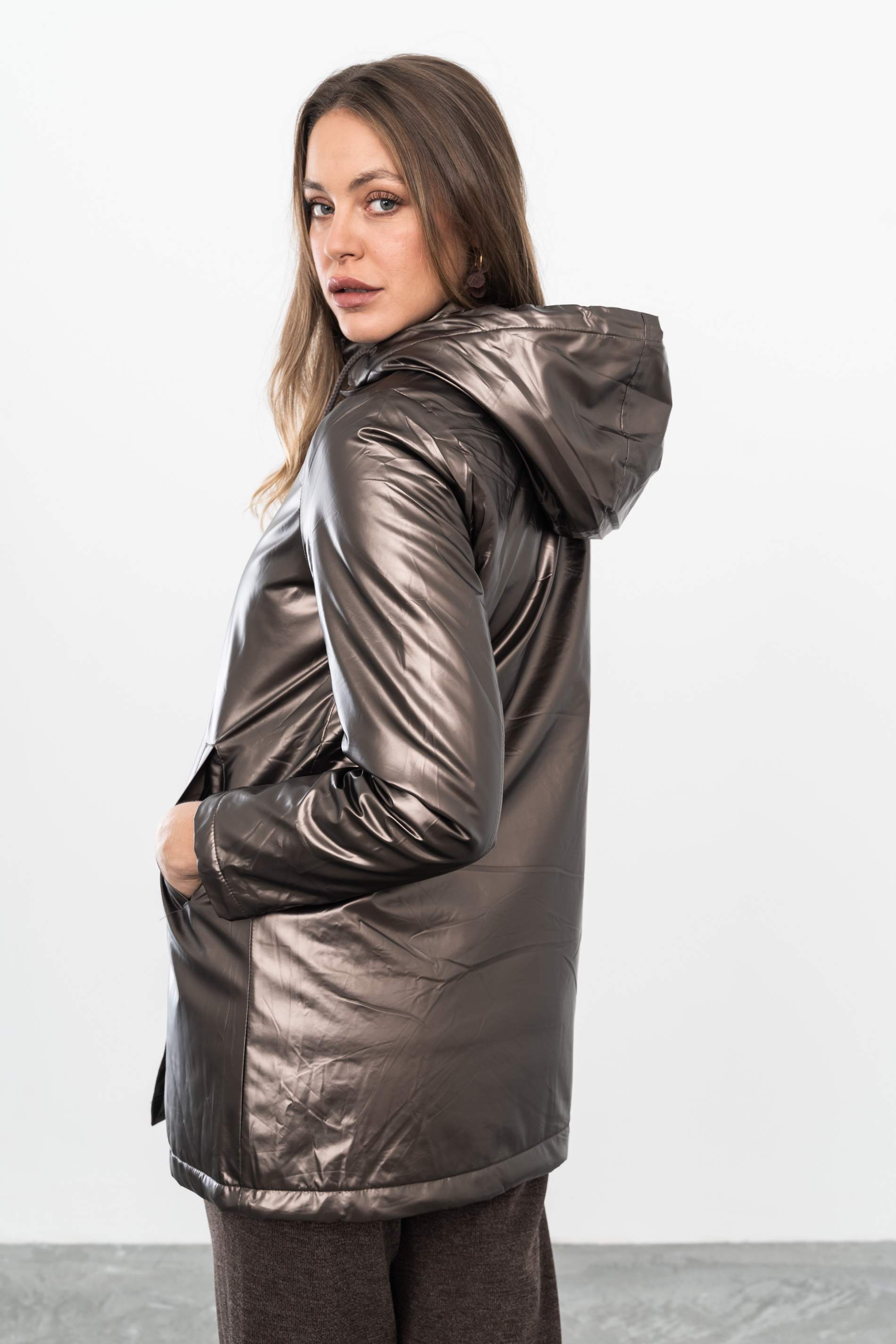 PARKA ACOLCHADA METALIZADA MARRÓN