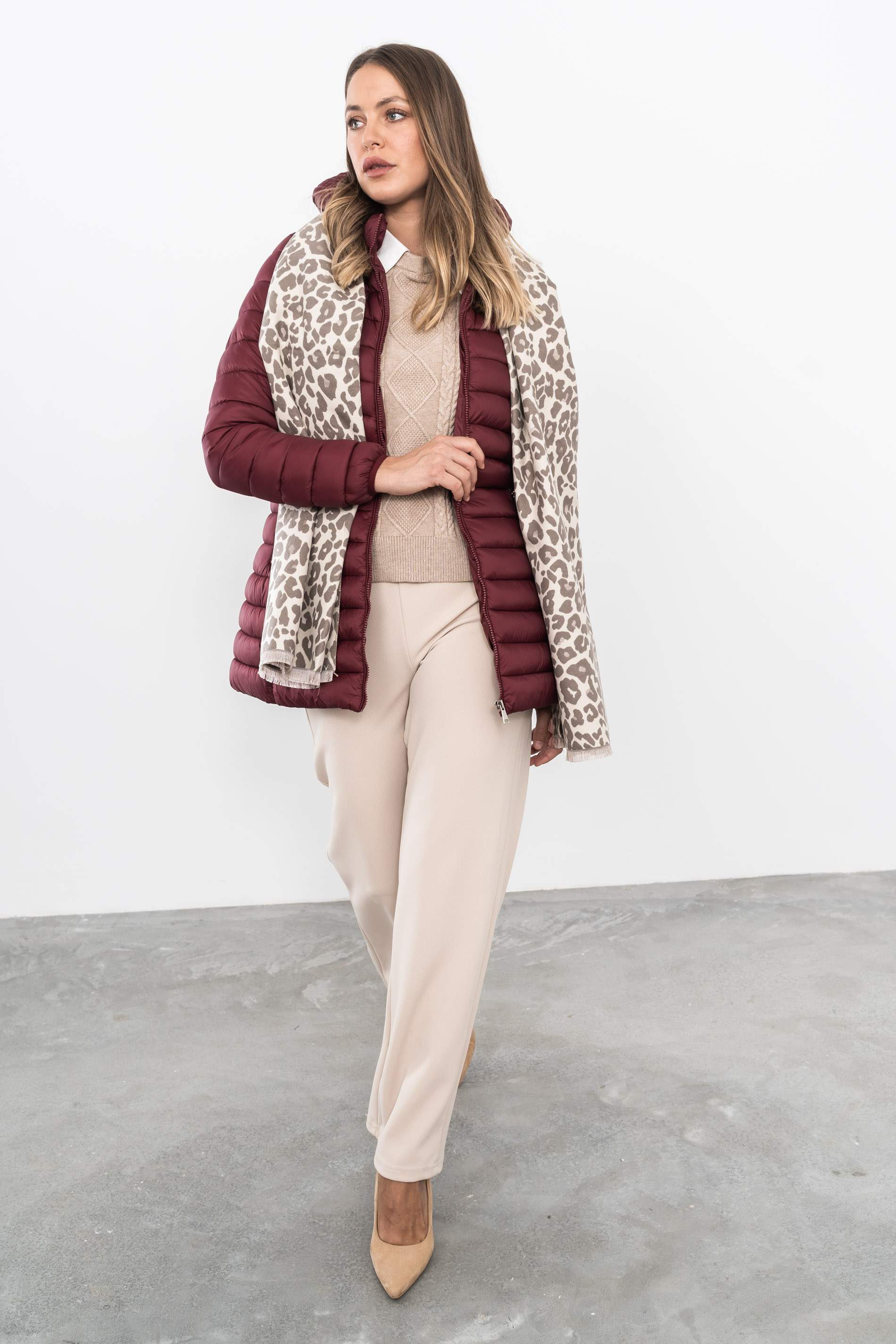 PARKA ACOLCHADA CAPUCHA