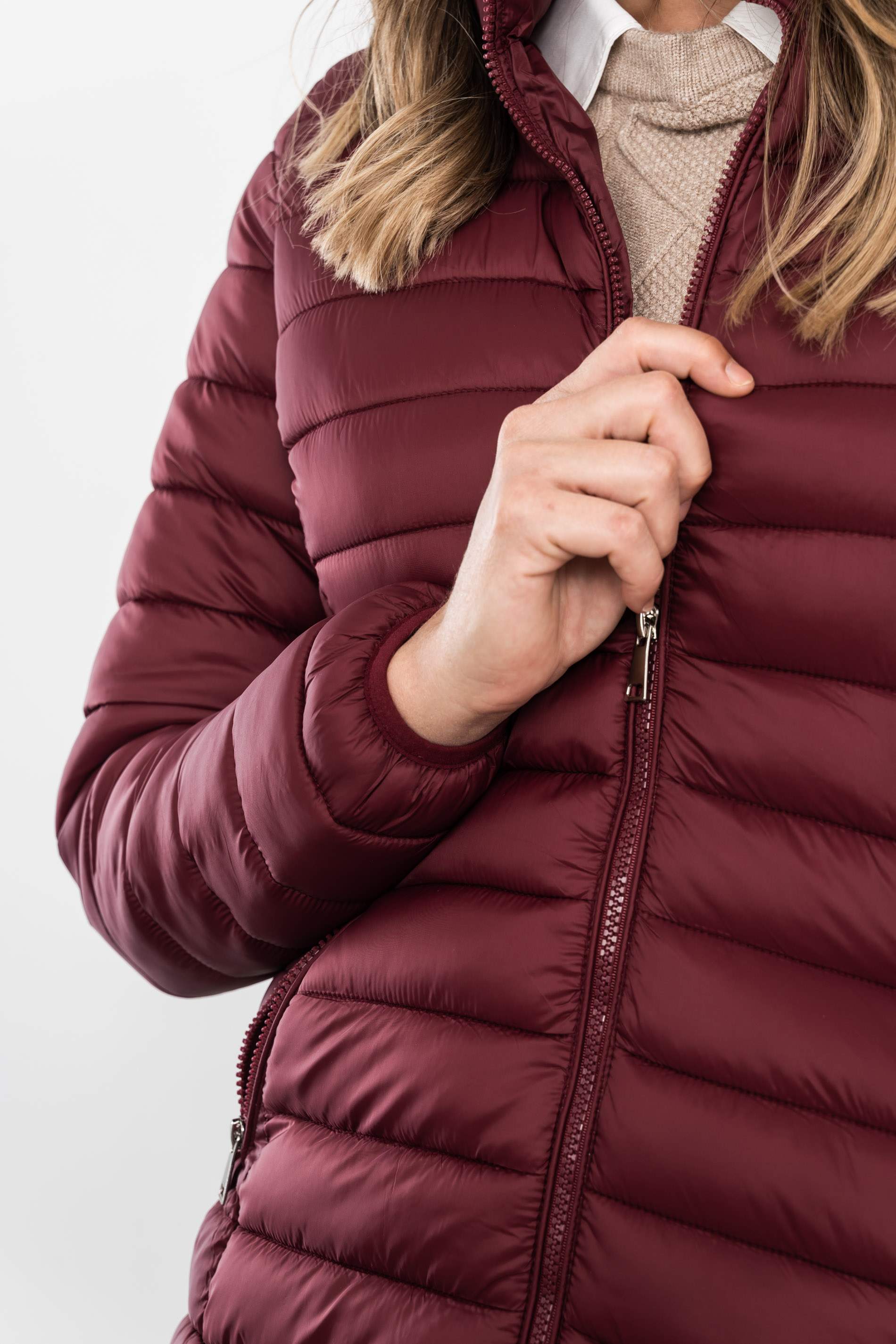 PARKA ACOLCHADA CAPUCHA