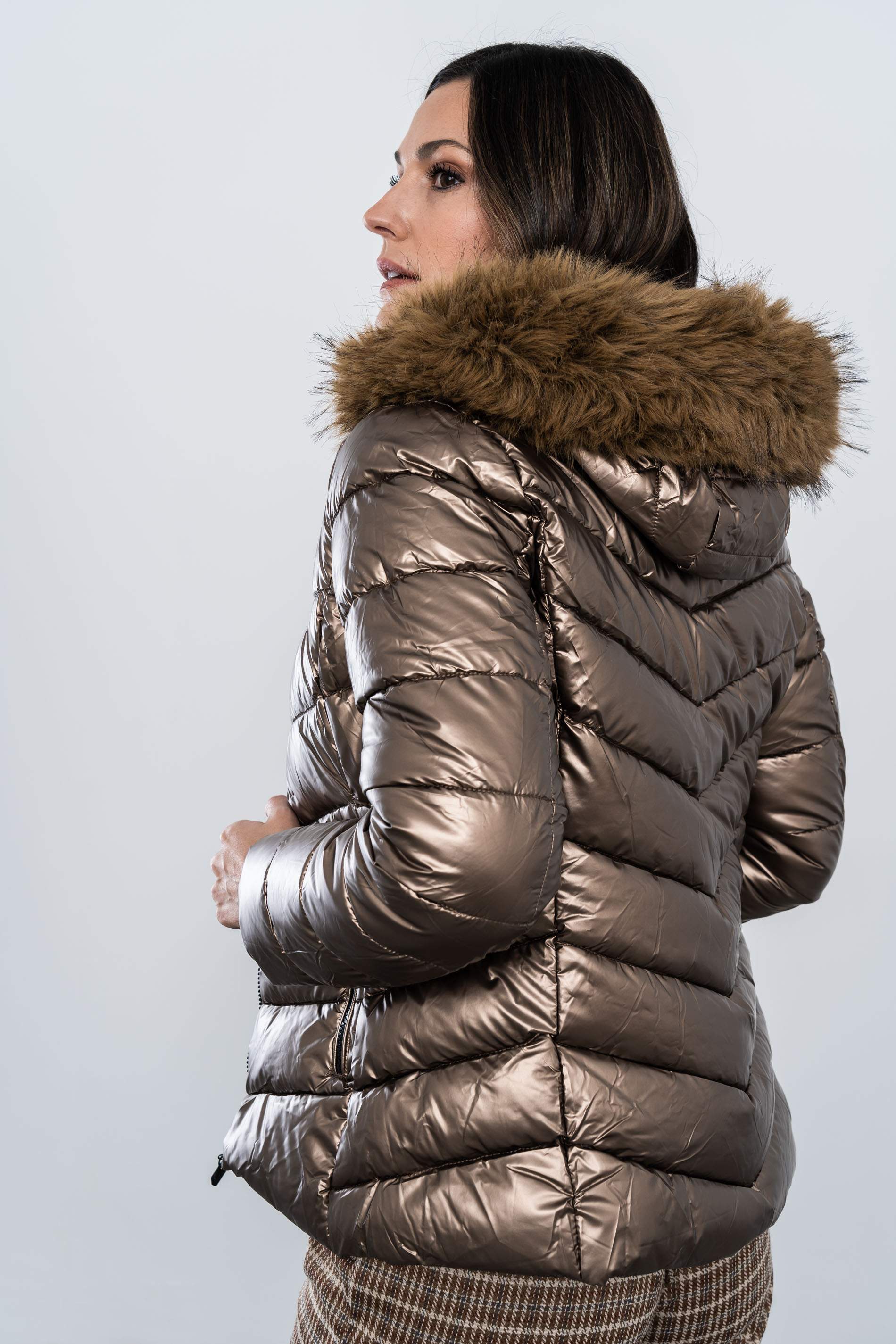 PARKA CAPUCHA PELO BRONCE