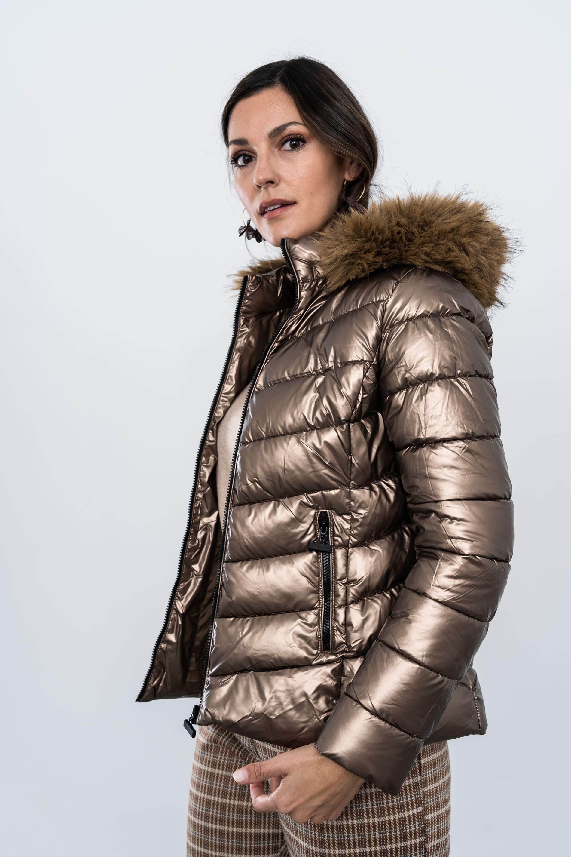 PARKA CAPUCHA PELO BRONCE