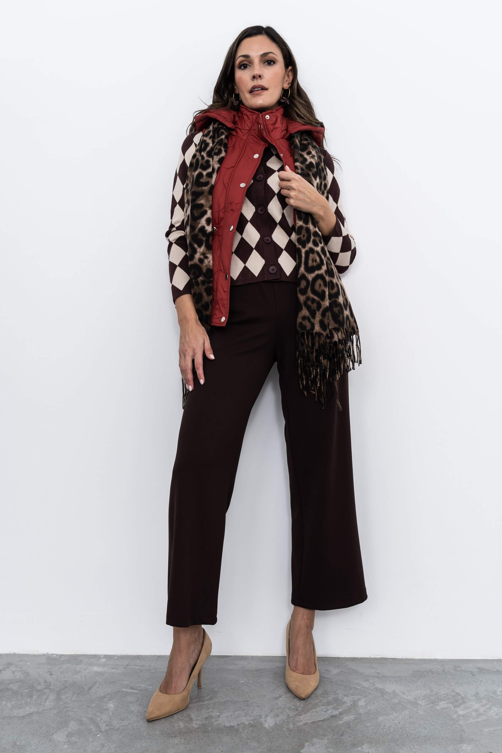 CHALECO PESPUNTES AJUSTABLE GUINDA