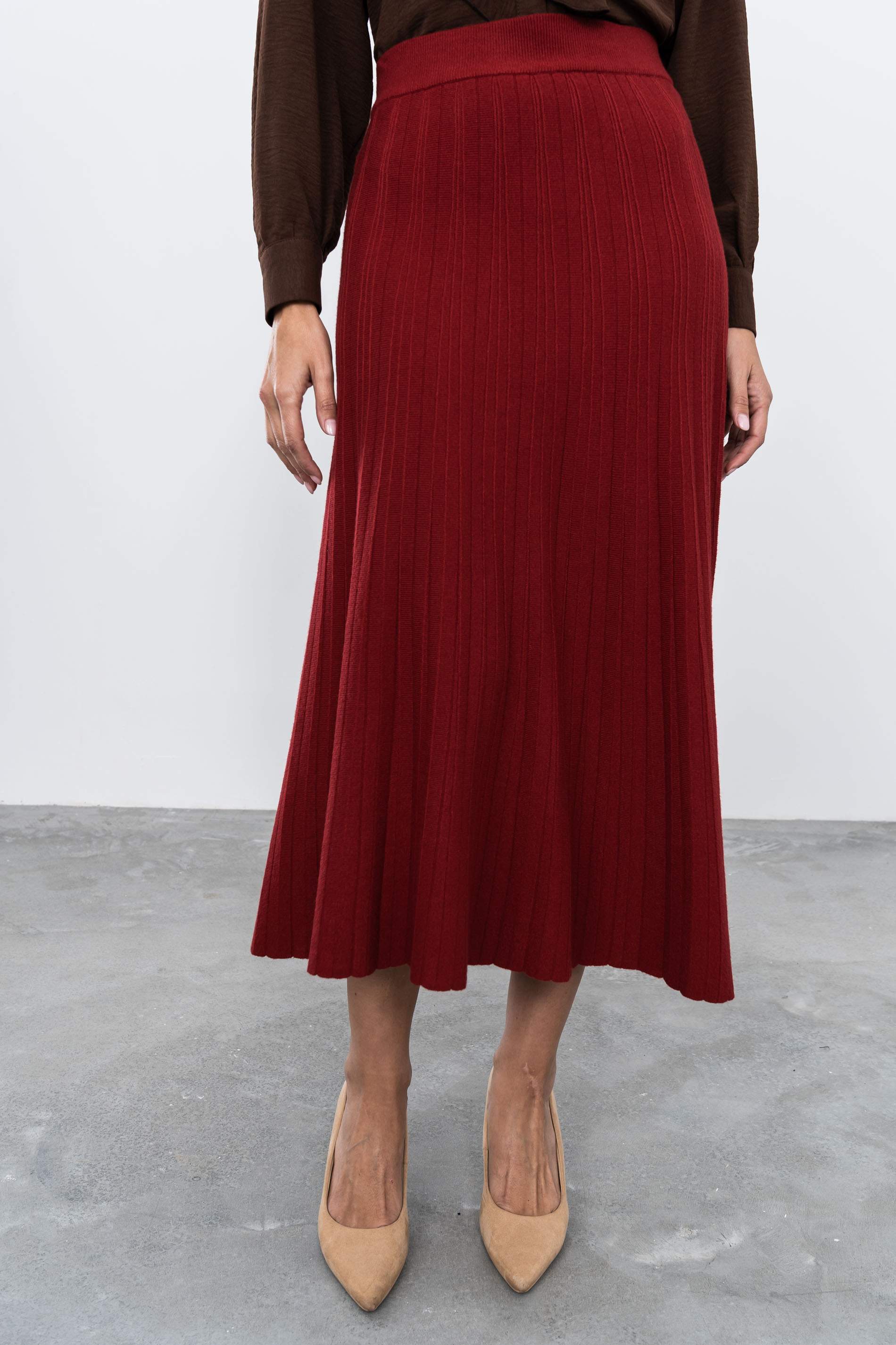 FALDA PUNTO CANALÉ ROJO