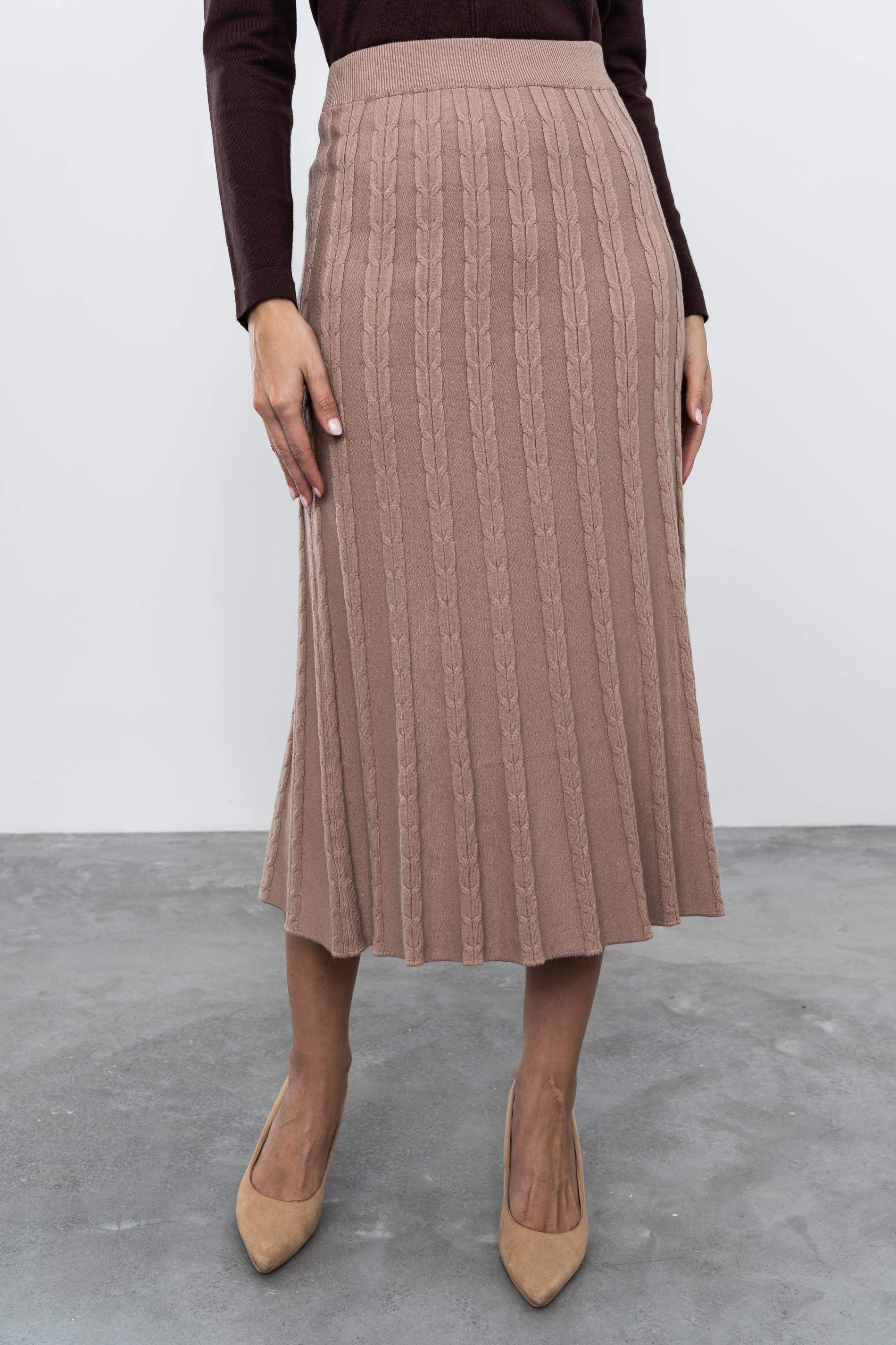 FALDA PUNTO OCHOS CAMEL