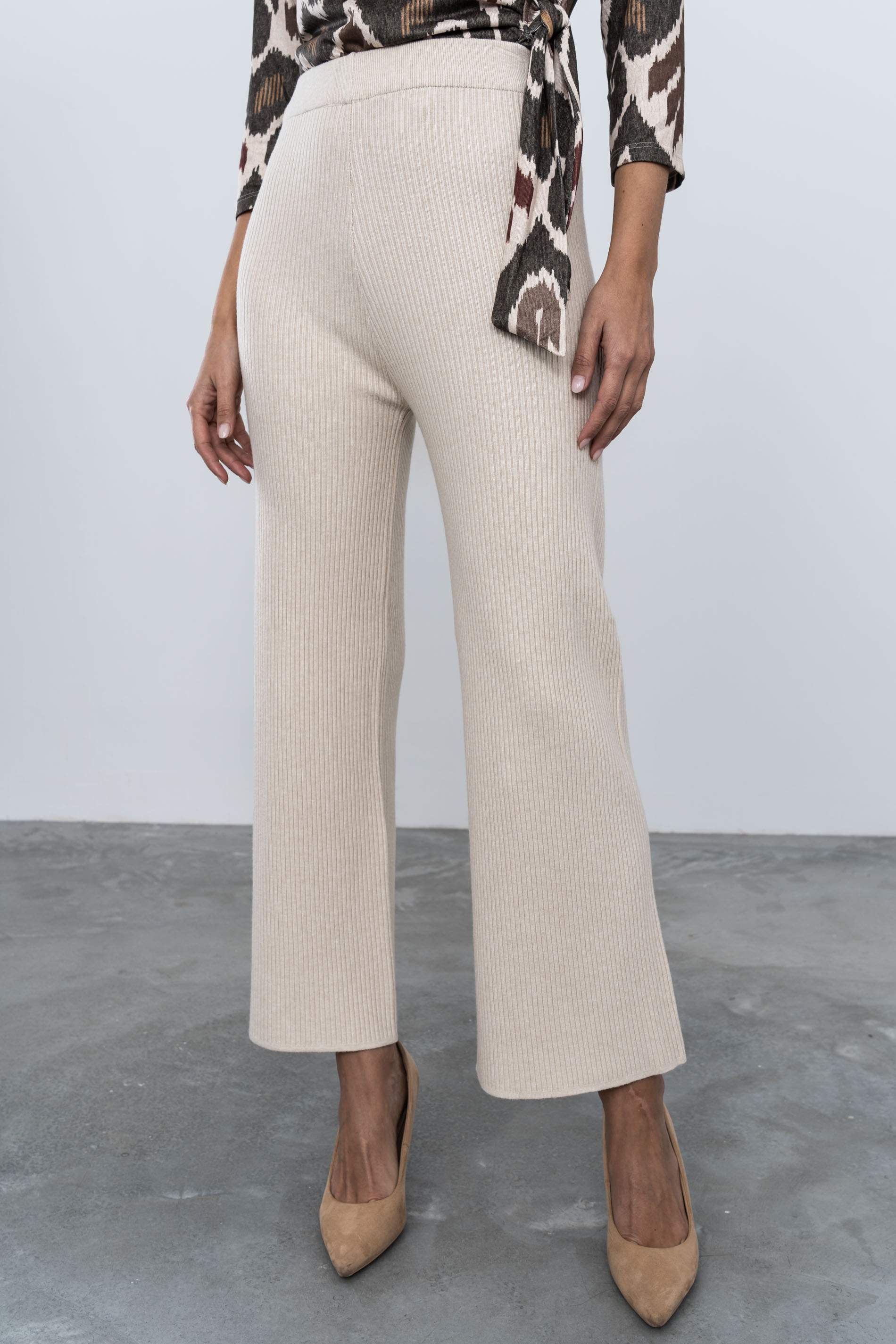 PANTALÓN PUNTO CANALÉ