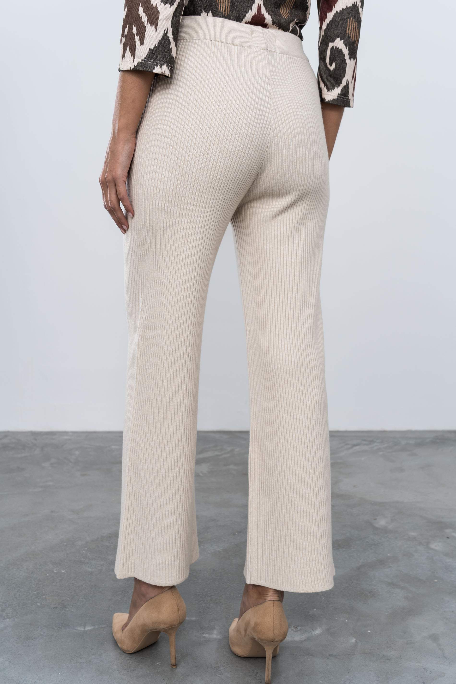 PANTALÓN PUNTO CANALÉ