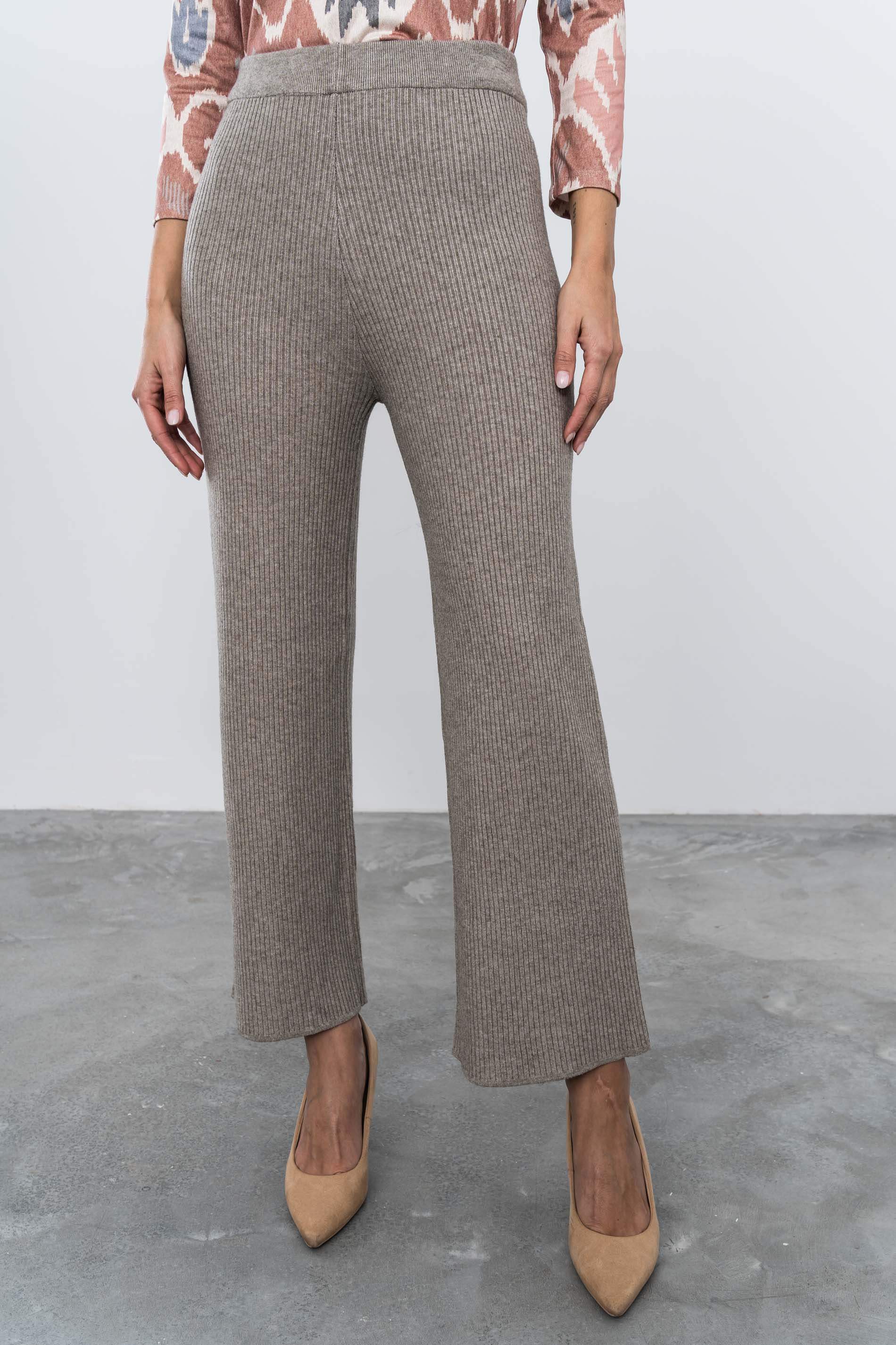 PANTALÓN PUNTO CANALÉ TAUPE