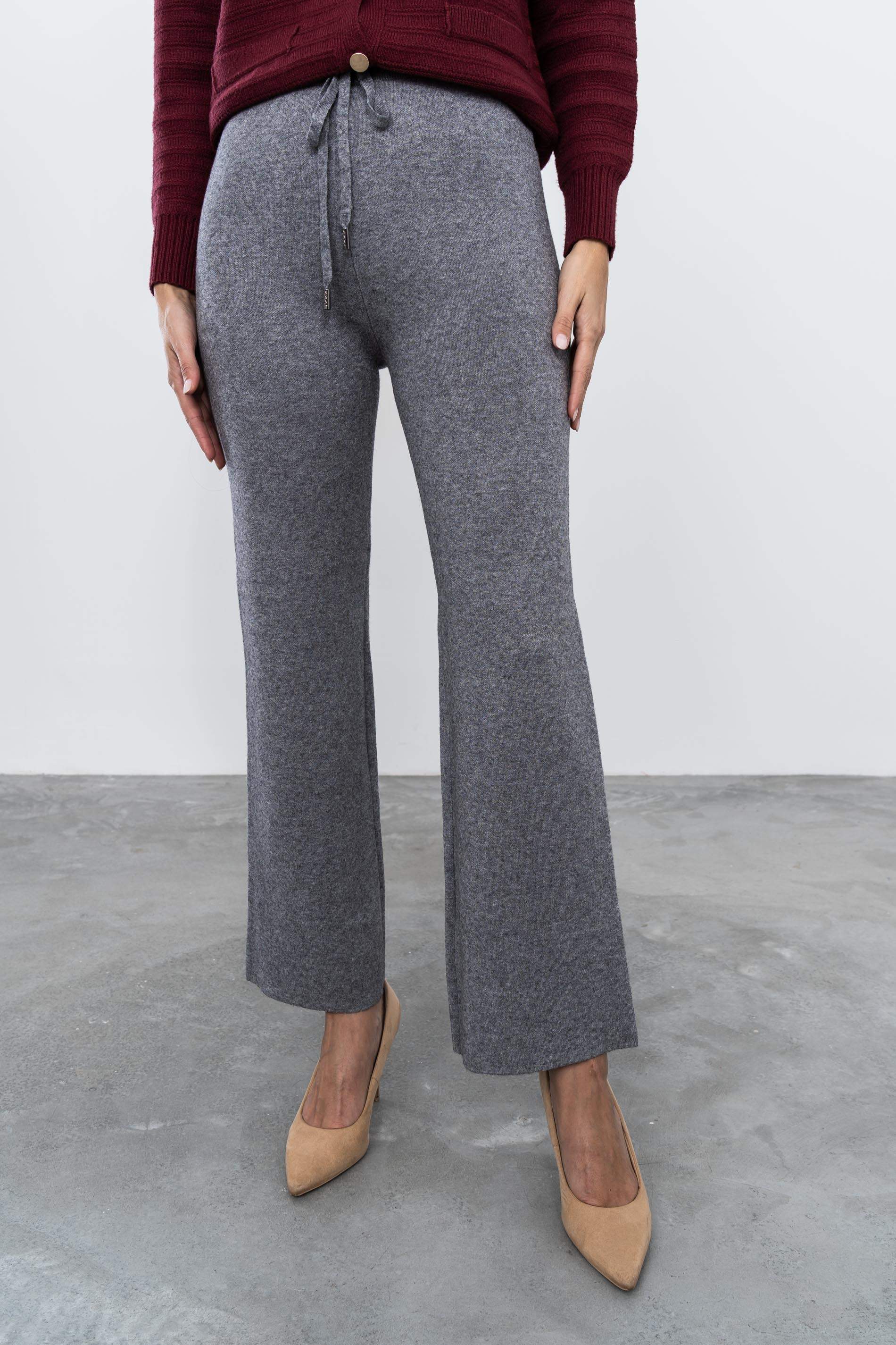 PANTALÓN PUNTO LISO GRIS