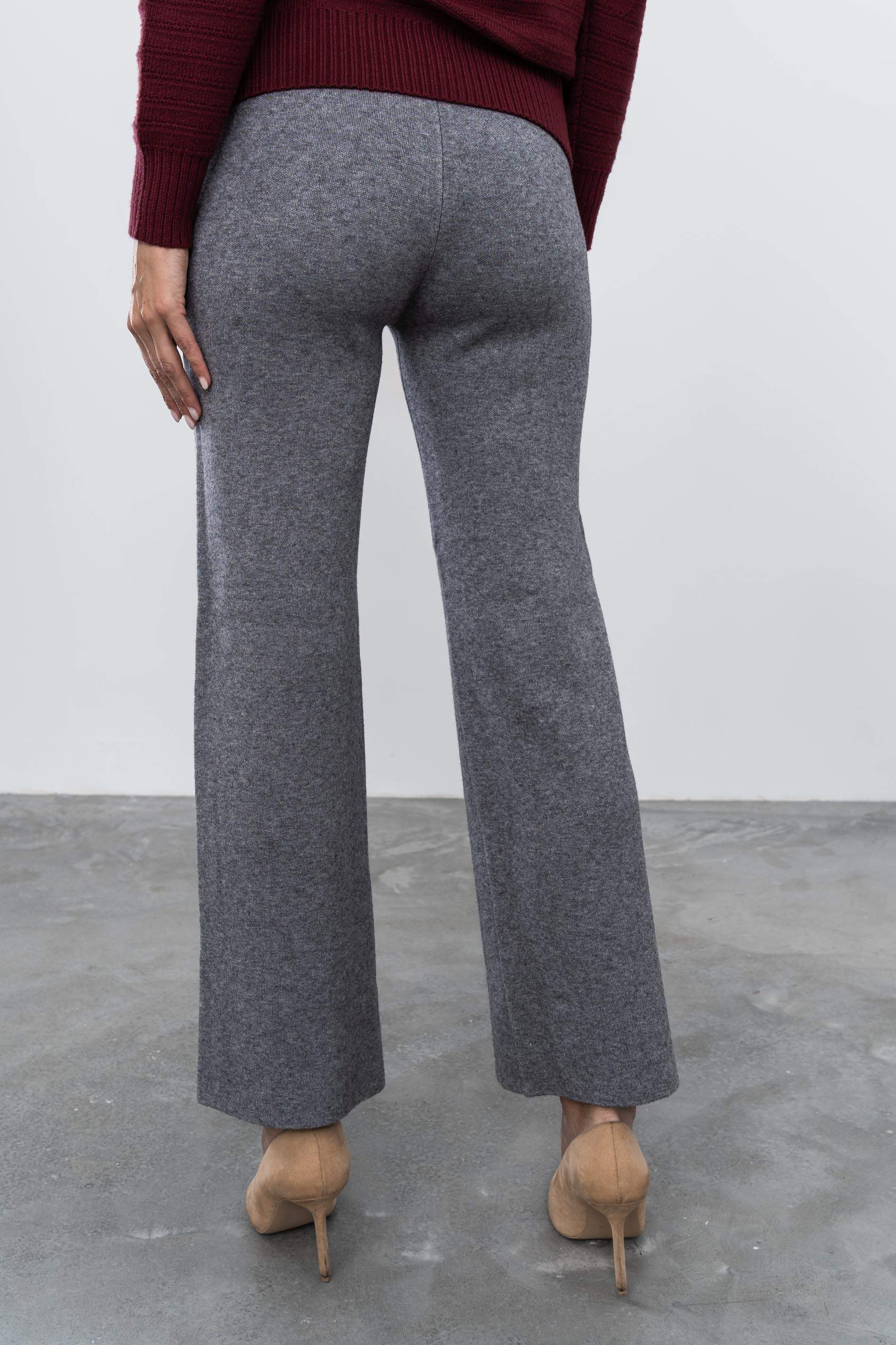 PANTALÓN PUNTO LISO GRIS