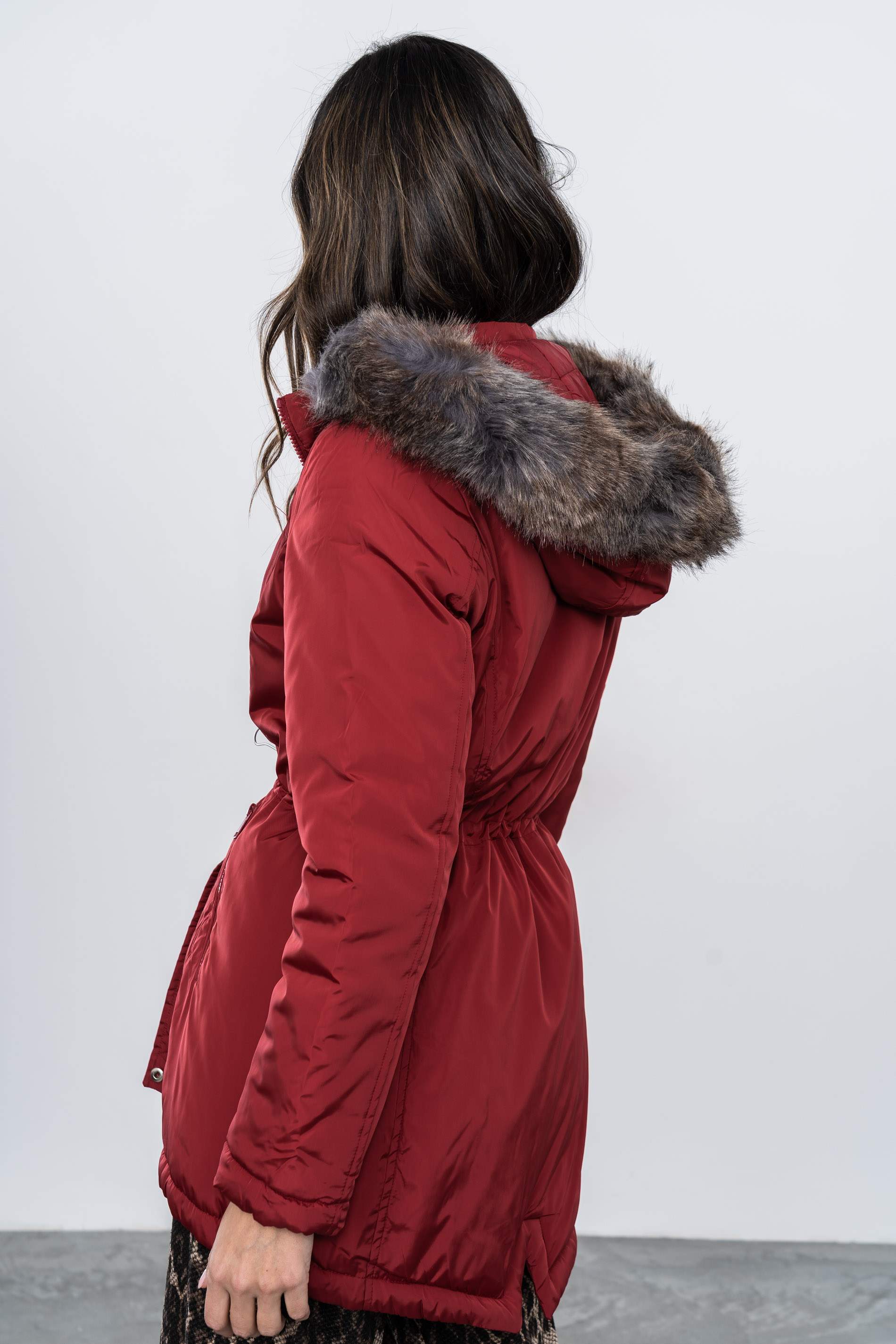 PARKA REVERSIBLE CAPUCHA PELO ROJO