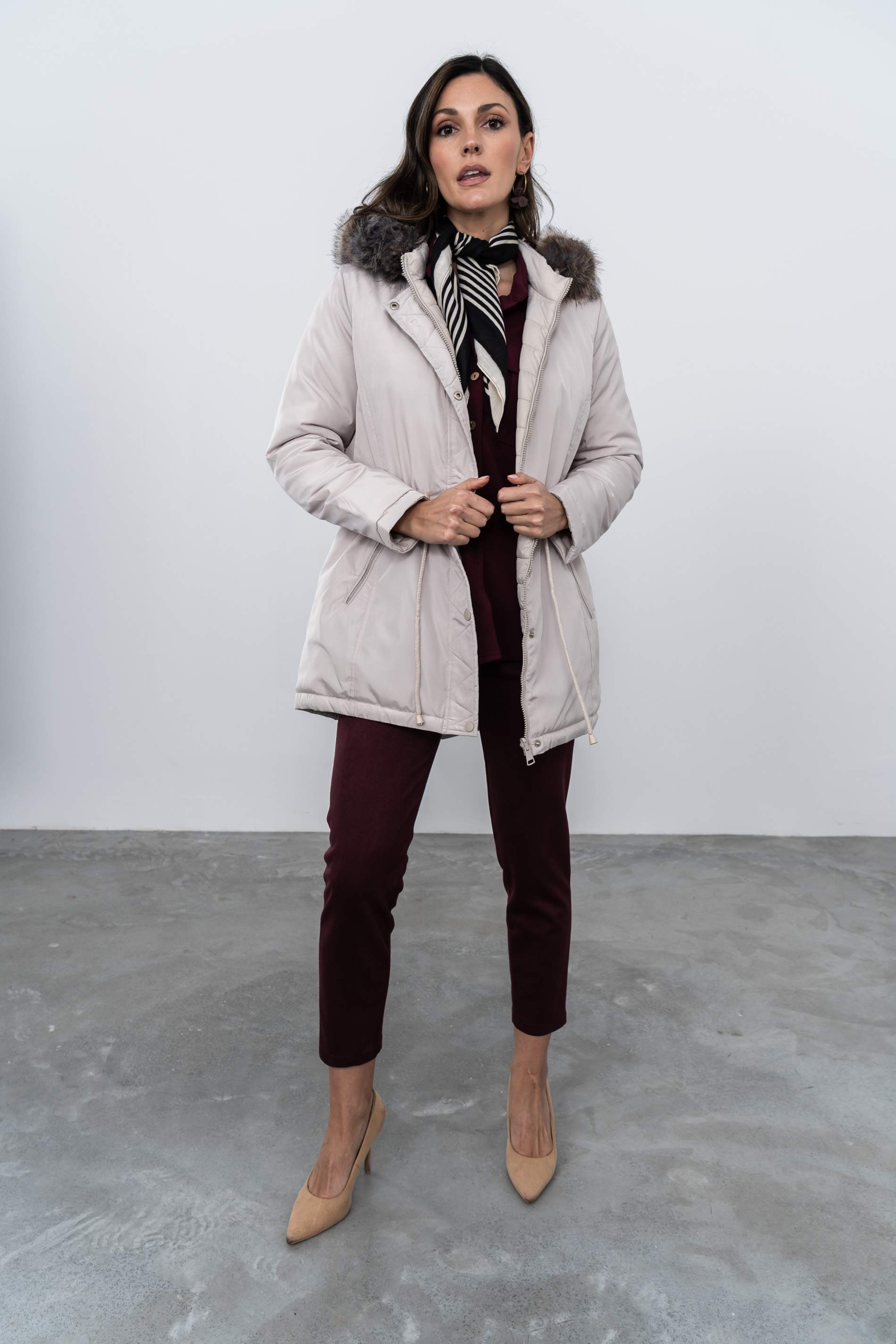 PARKA REVERSIBLE CAPUCHA PELO BEIGE