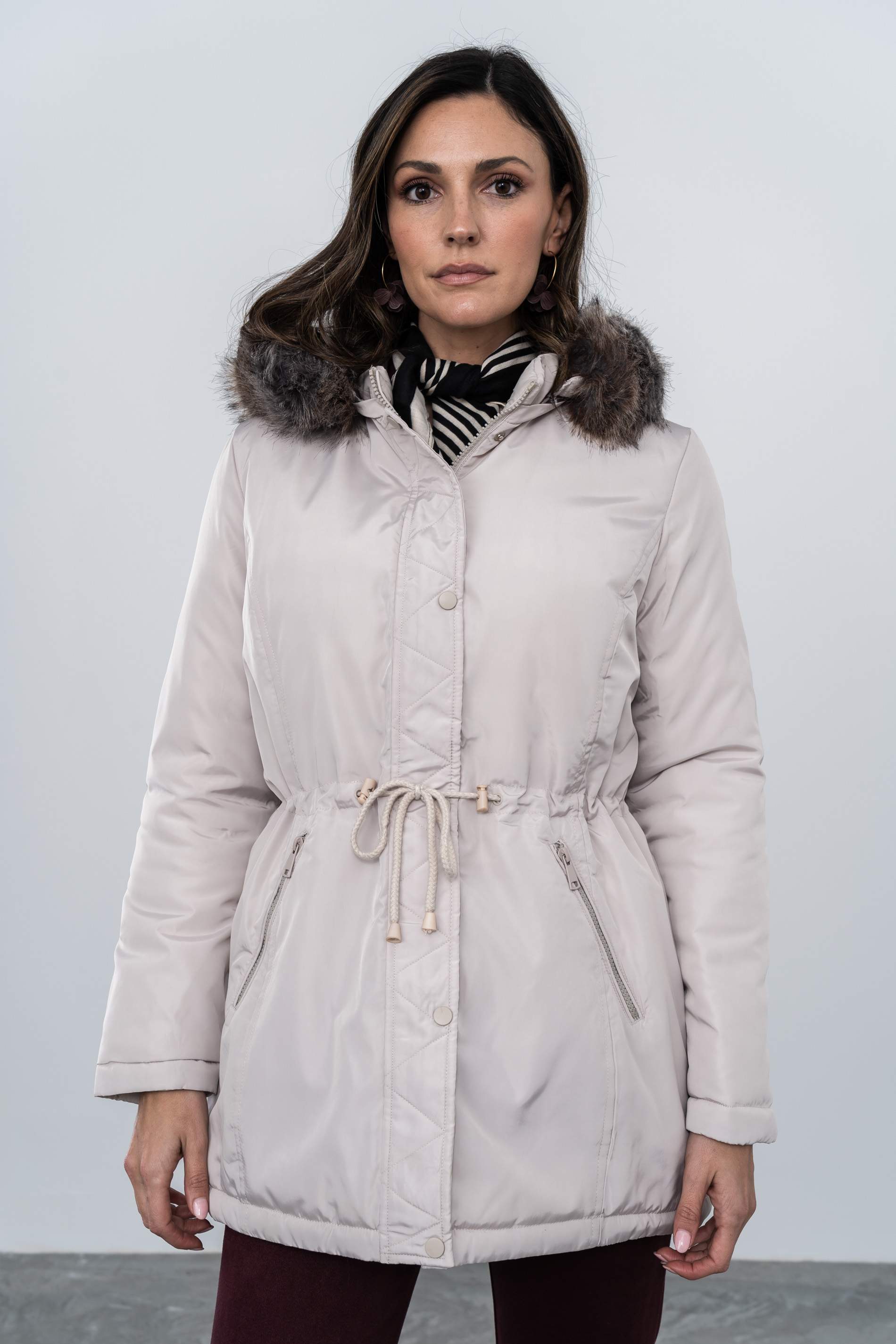 PARKA REVERSIBLE CAPUCHA PELO BEIGE