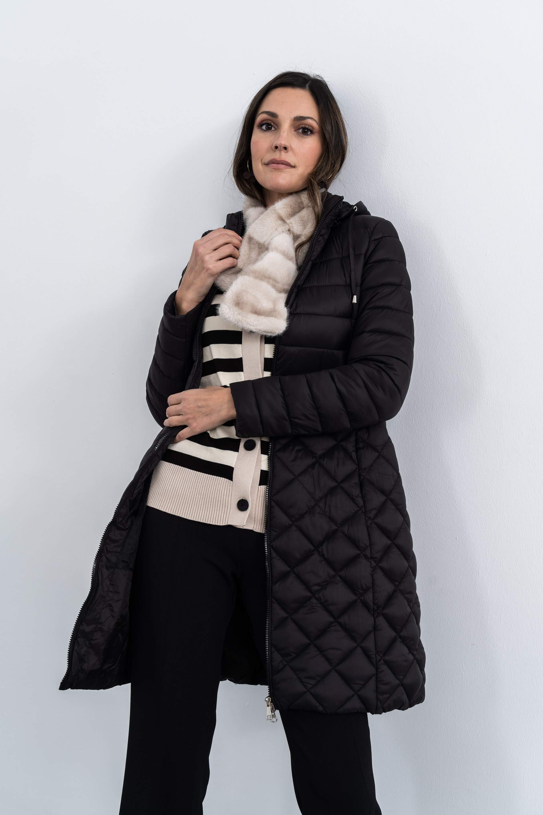 PARKA PESPUNTE COMBINADO CÁLIDA NEGRO