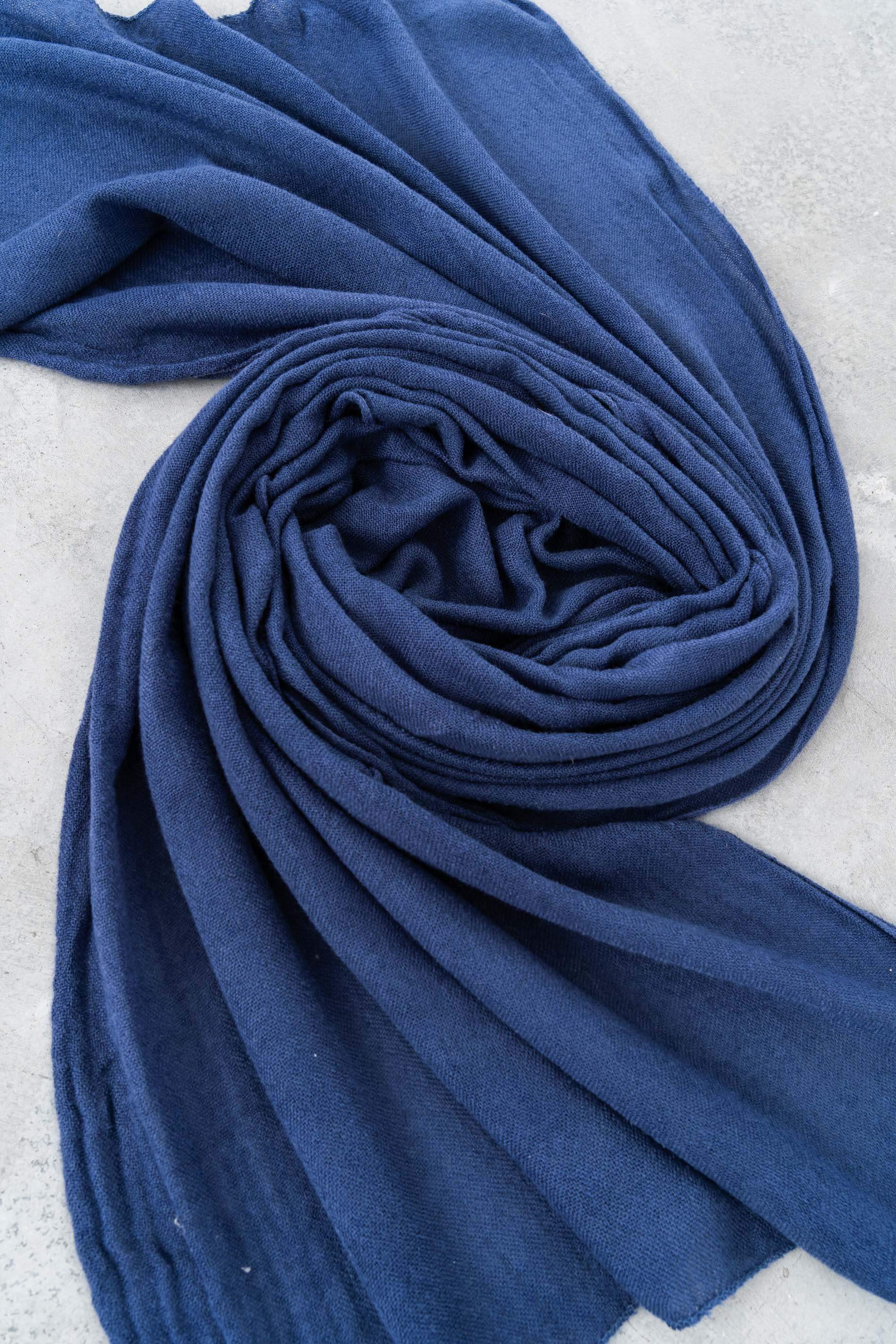 FOULARD CÁLIDO LANA ÍNDIGO