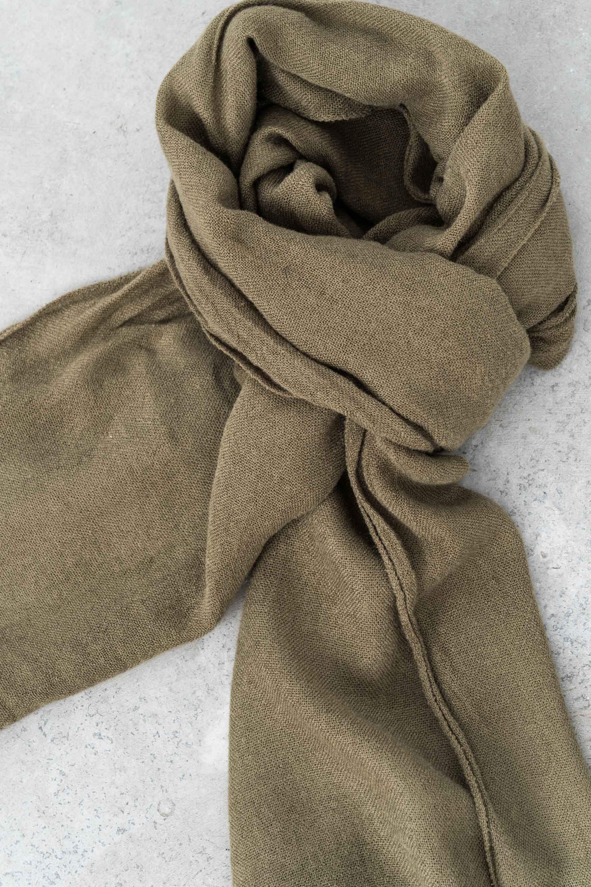 FOULARD CÁLIDO LANA KAKI