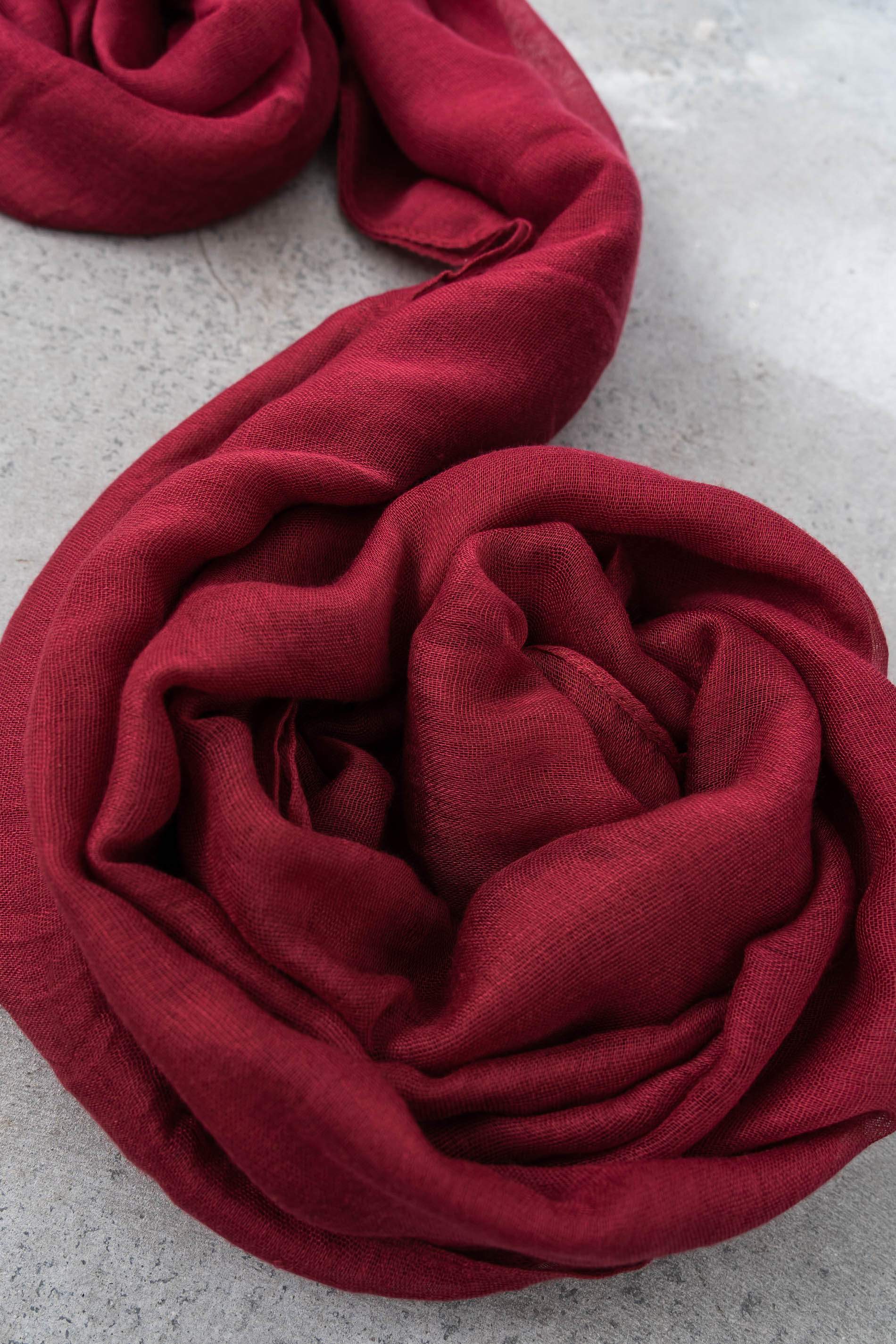 FOULARD BÁSICO COLOR GRANATE