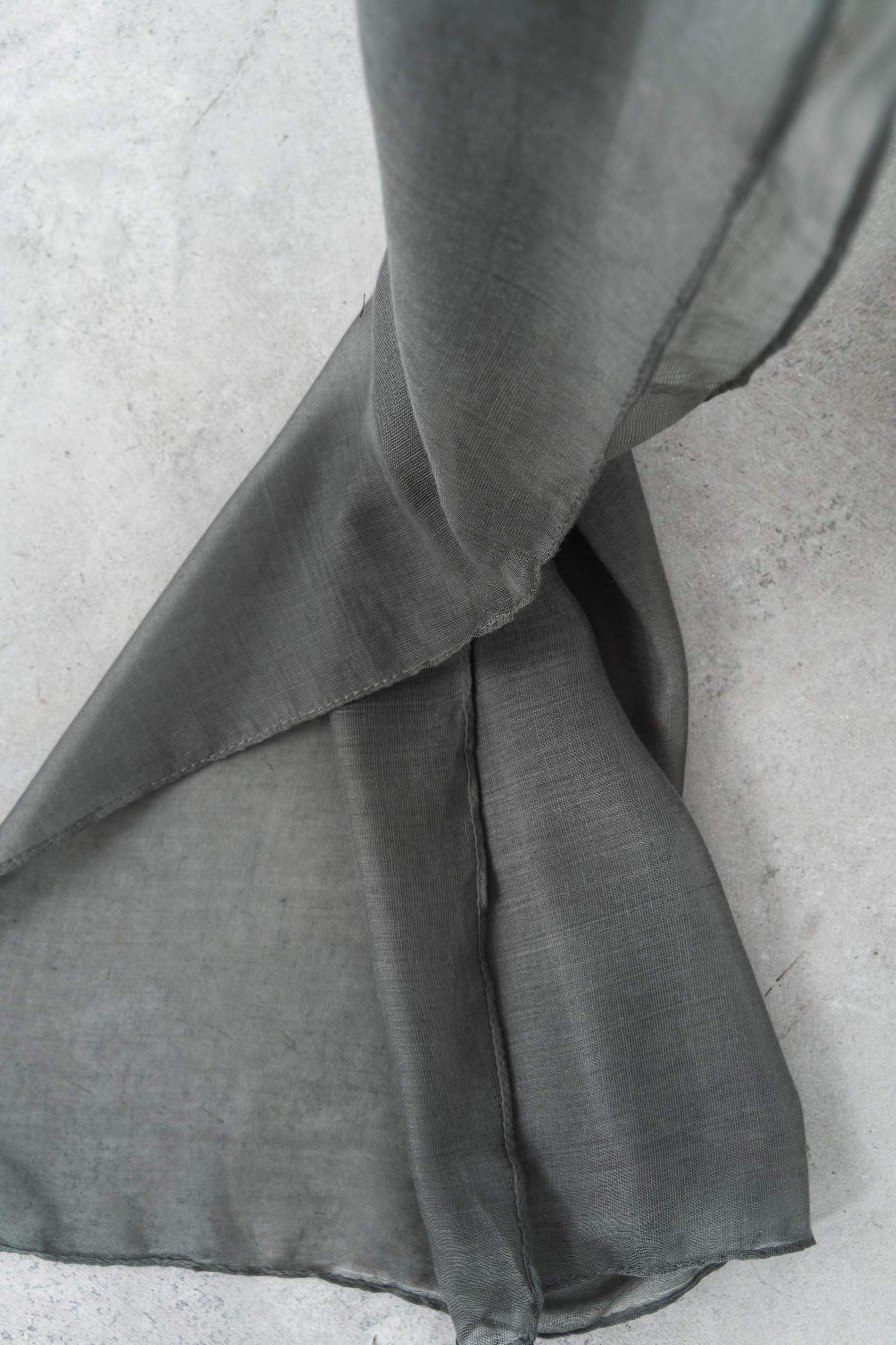 FOULARD BÁSICO COLOR MUSGO