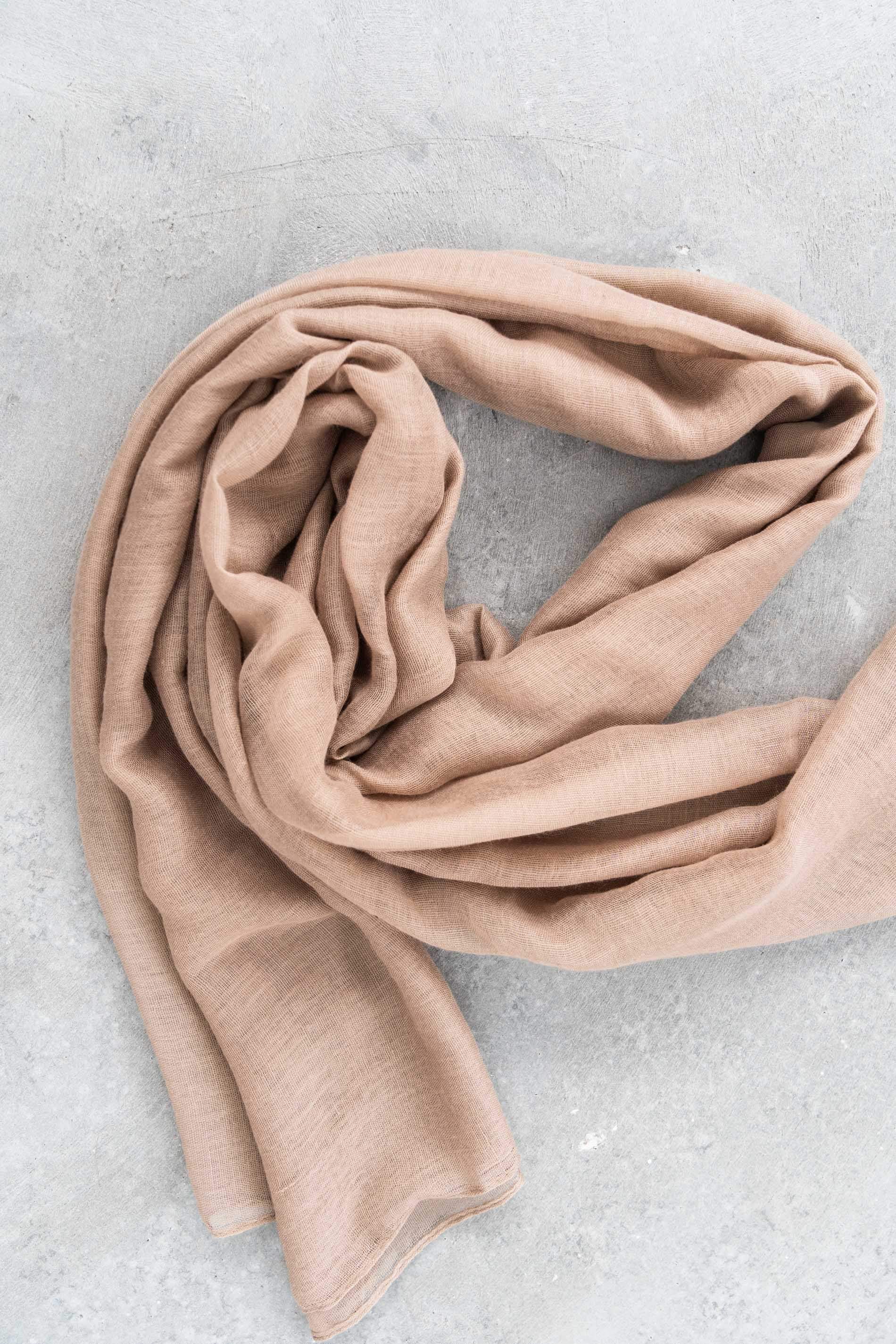 FOULARD BÁSICO COLOR BEIGE