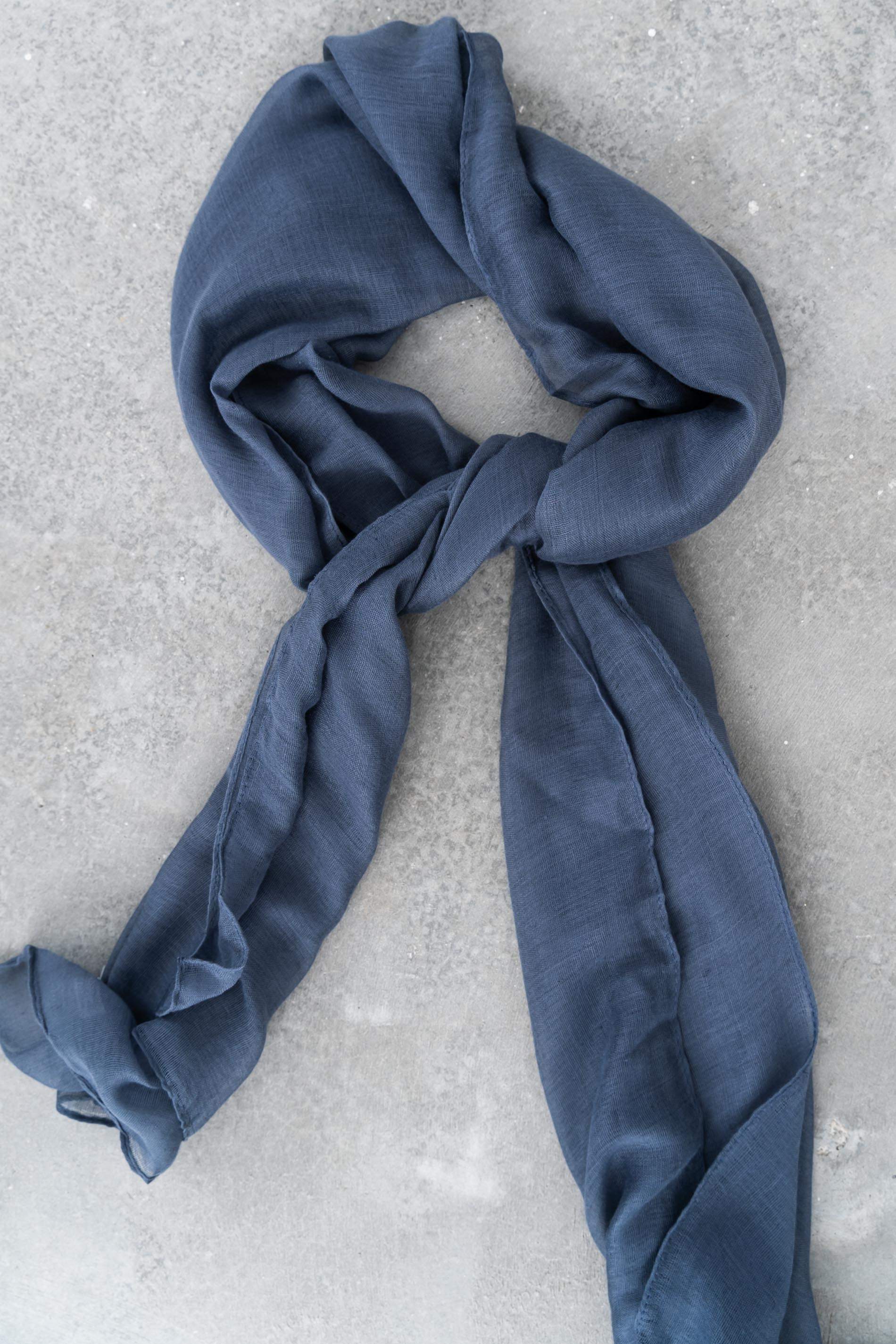 FOULARD BÁSICO COLOR ANTRACITA