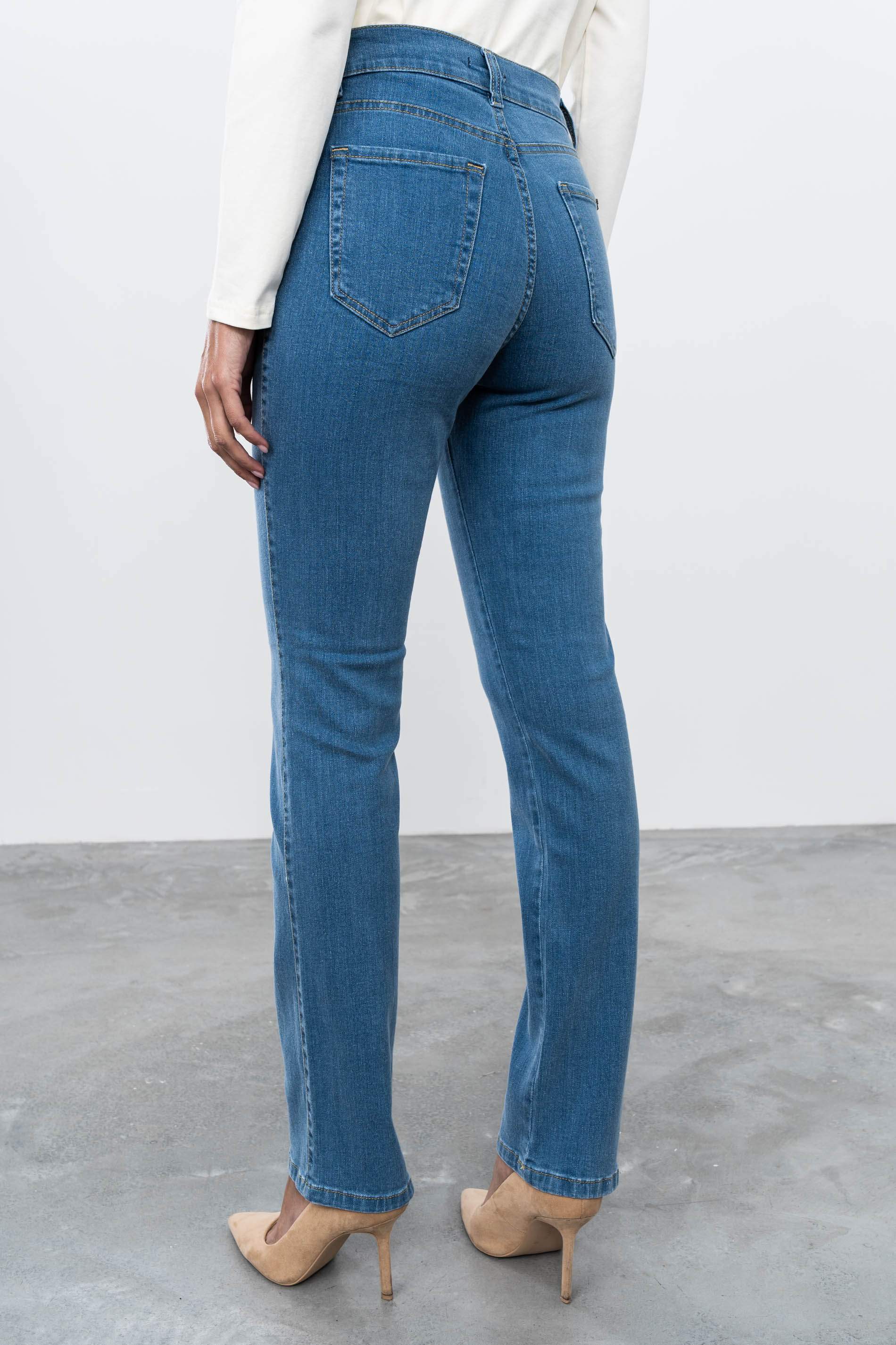 PANTALÓN VAQUERO RECTO AZUL