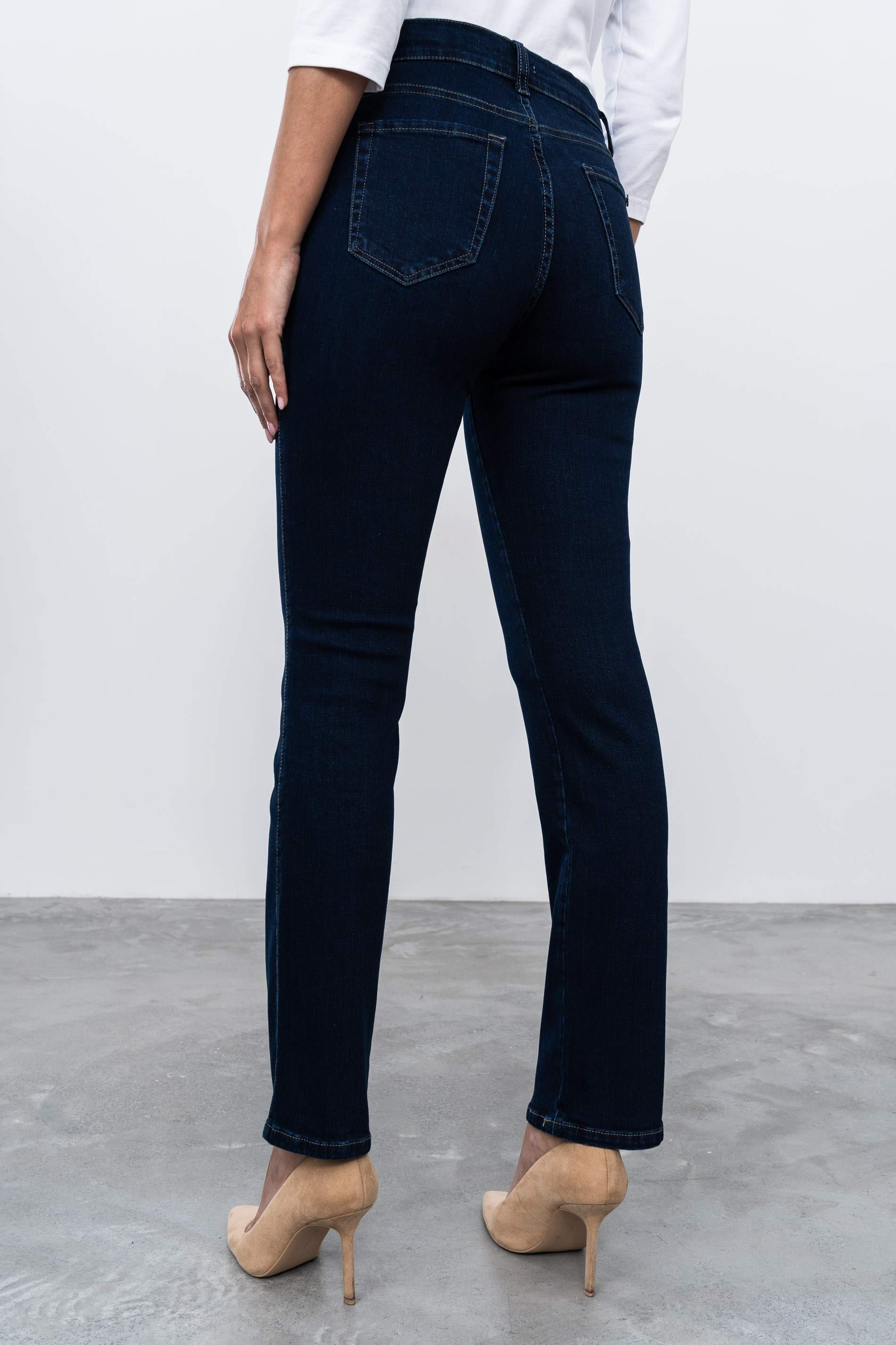 PANTALÓN VAQUERO RECTO MARINO