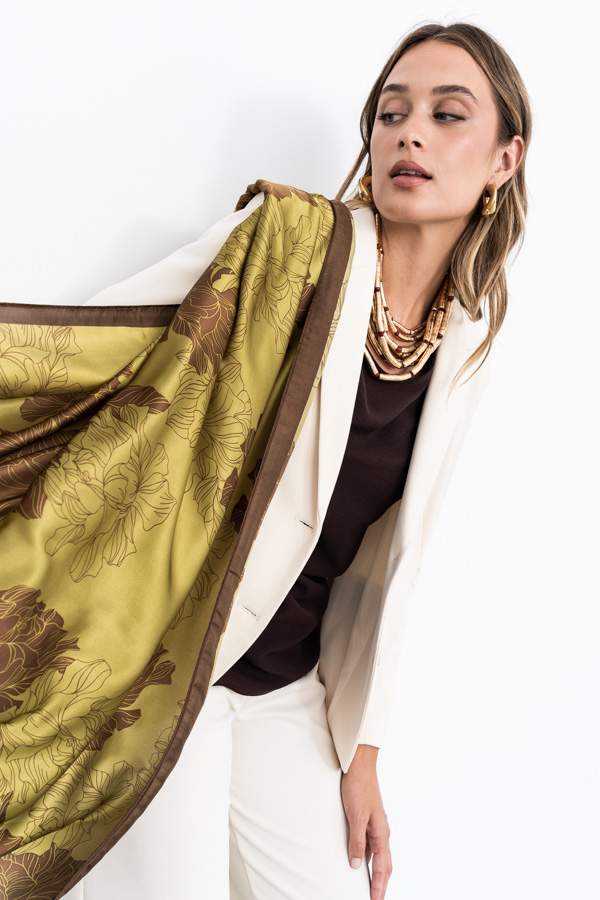 FOULARD FLOR EFECTO SEDA