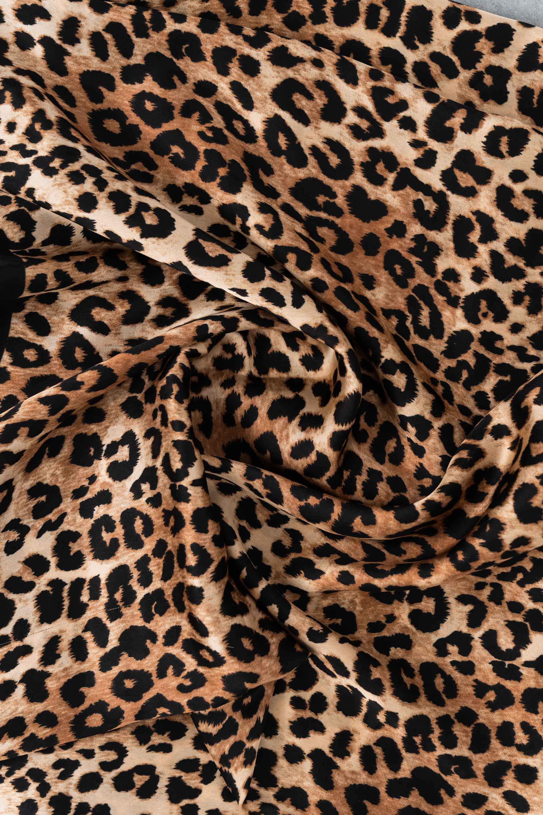 FOULARD EFECTO SEDA ANIMAL