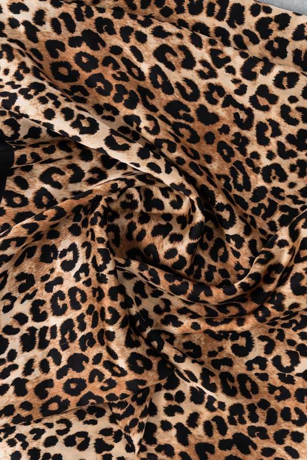 FOULARD EFECTO SEDA ANIMAL