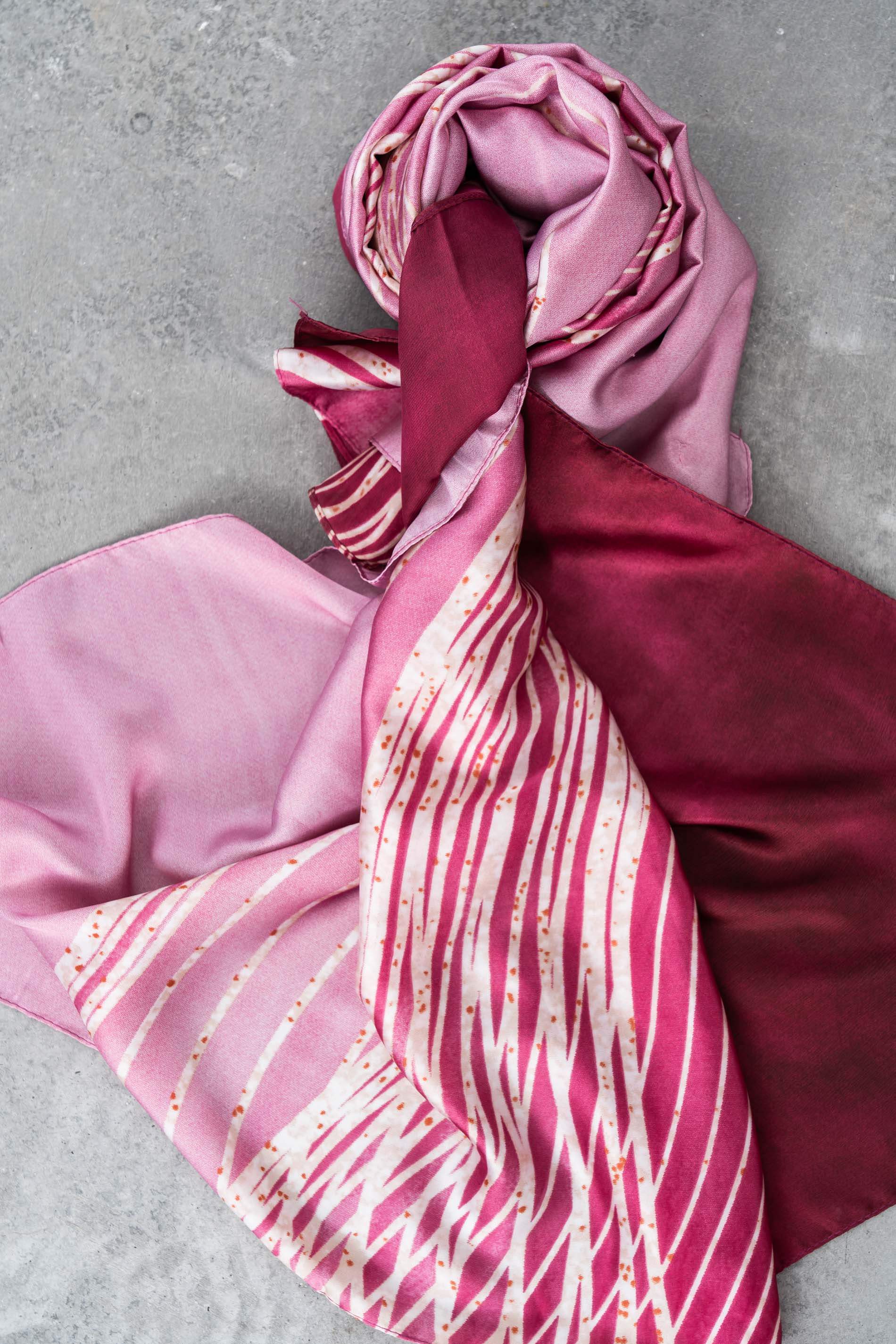 FOULARD EFECTO SEDA TRAZOS