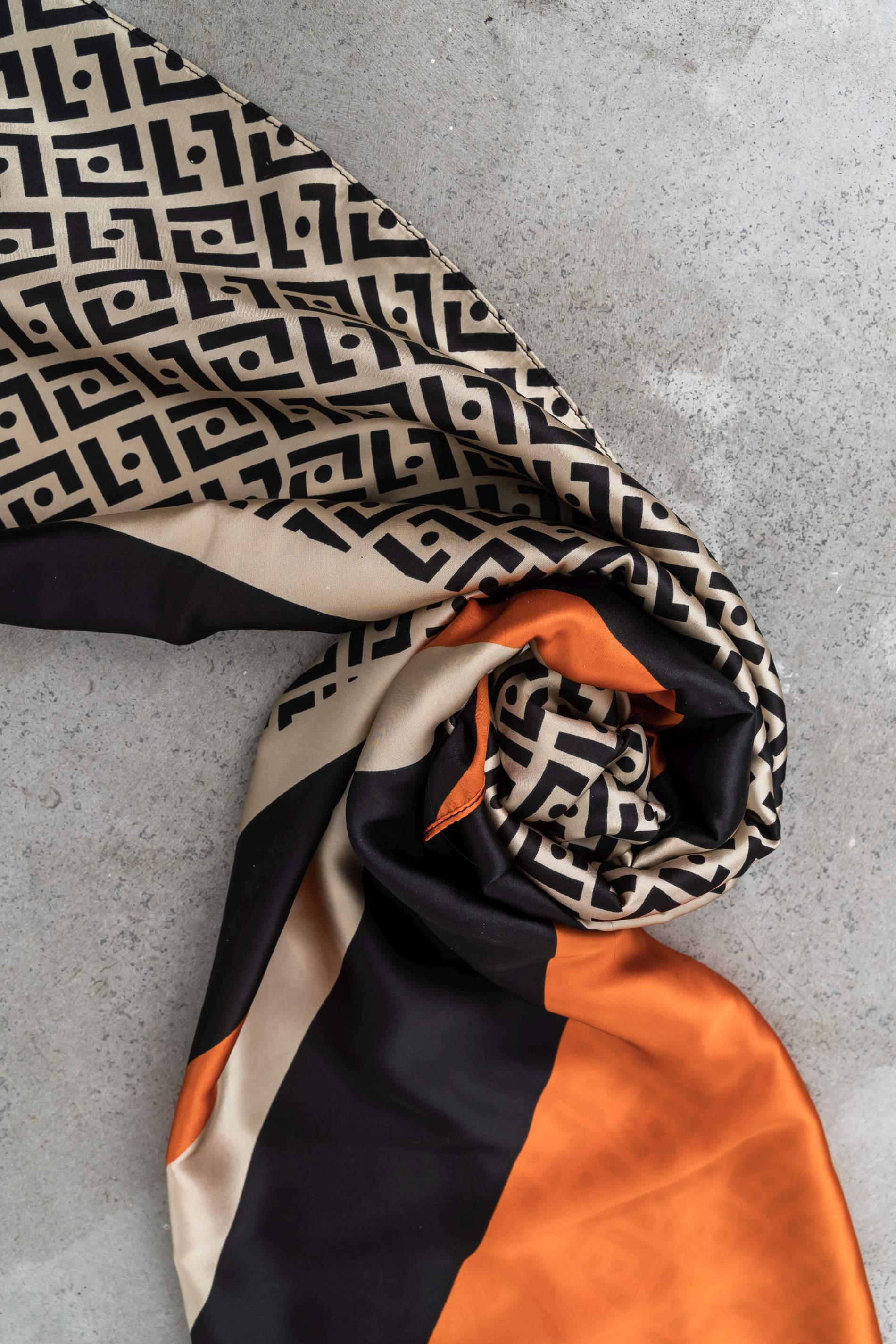 FOULARD EFECTO SEDA COMBINADO