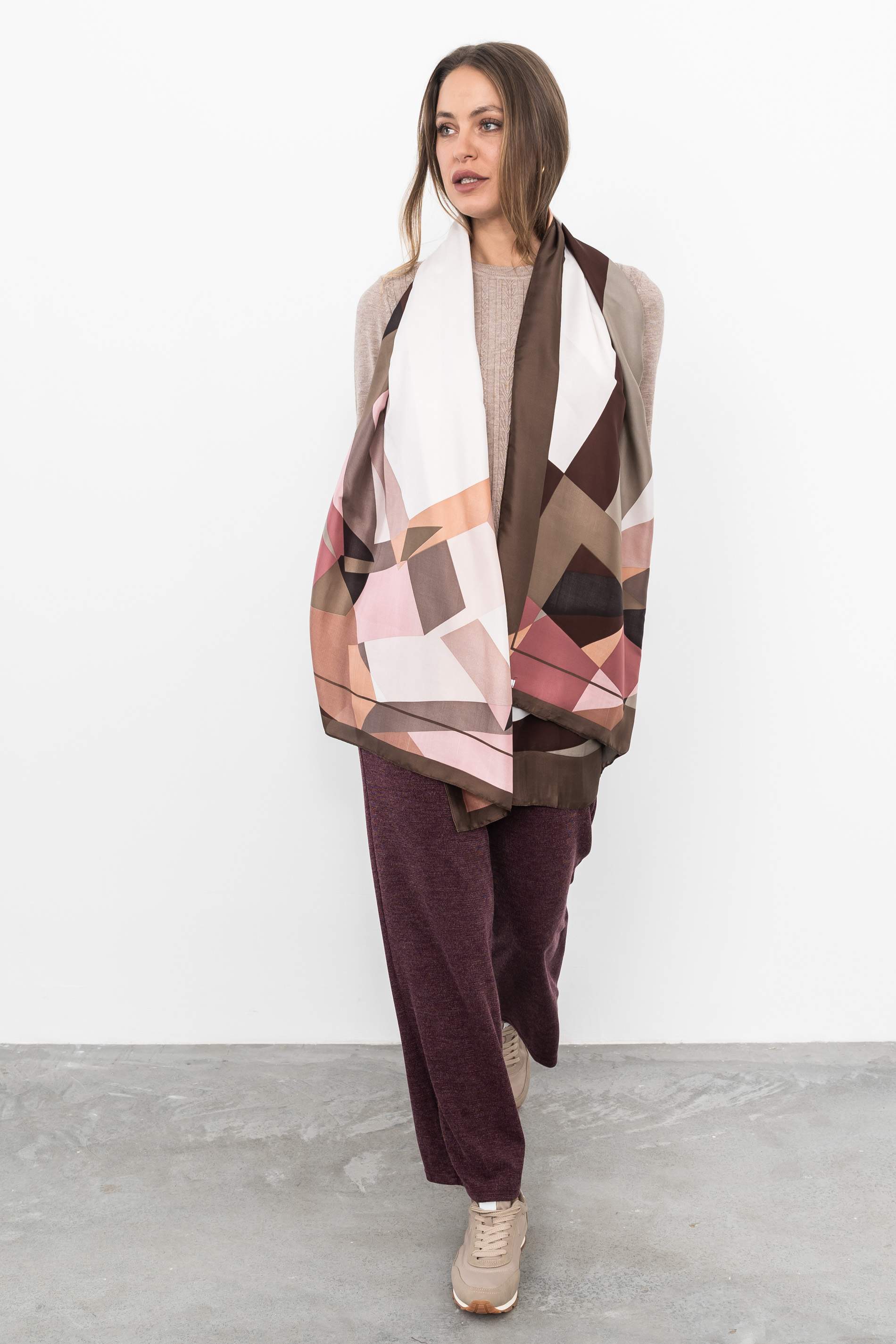 FOULARD EFECTO SEDA ABSTRACTO