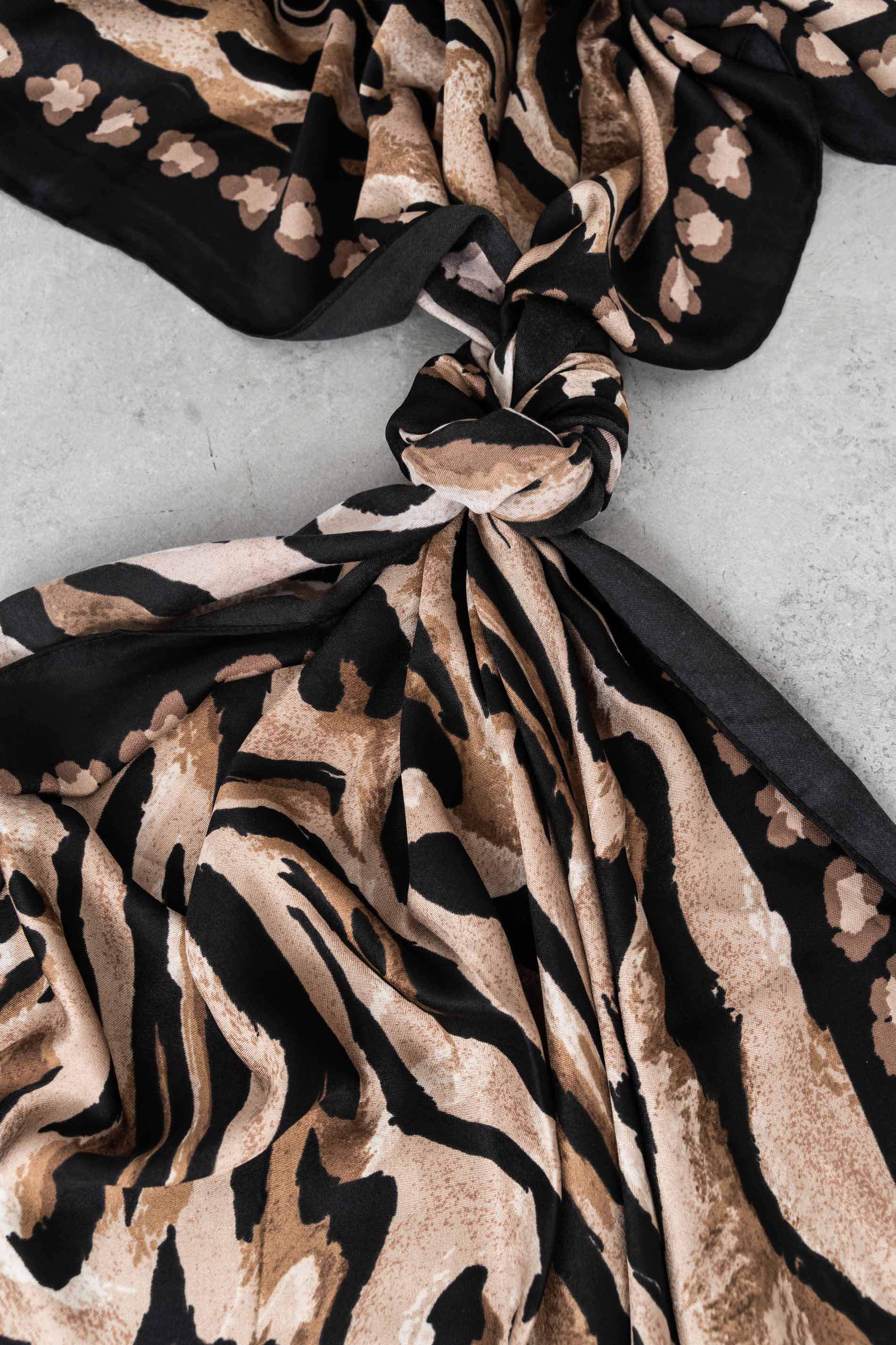 FOULARD ANIMAL COMBINADO