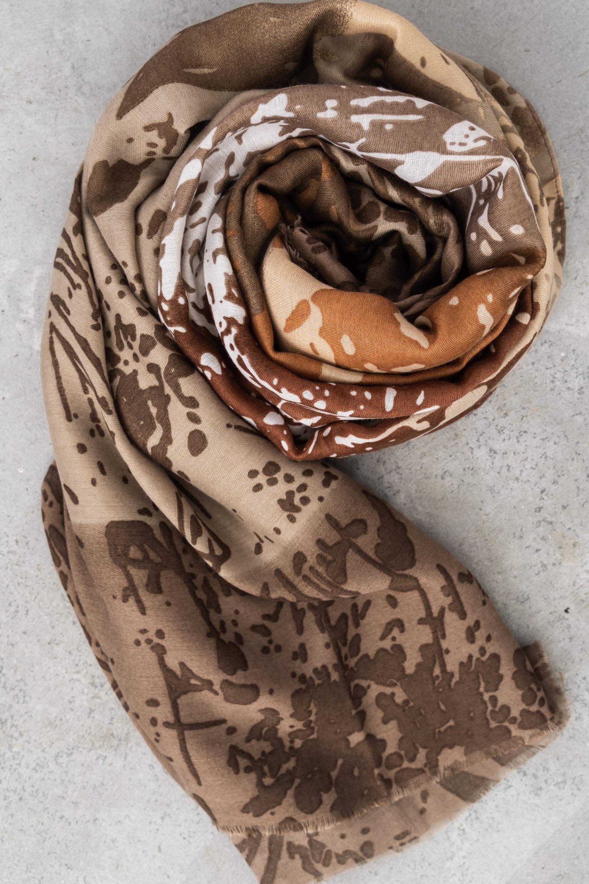 FOULARD BLOQUES ESTAMPADO MARRÓN