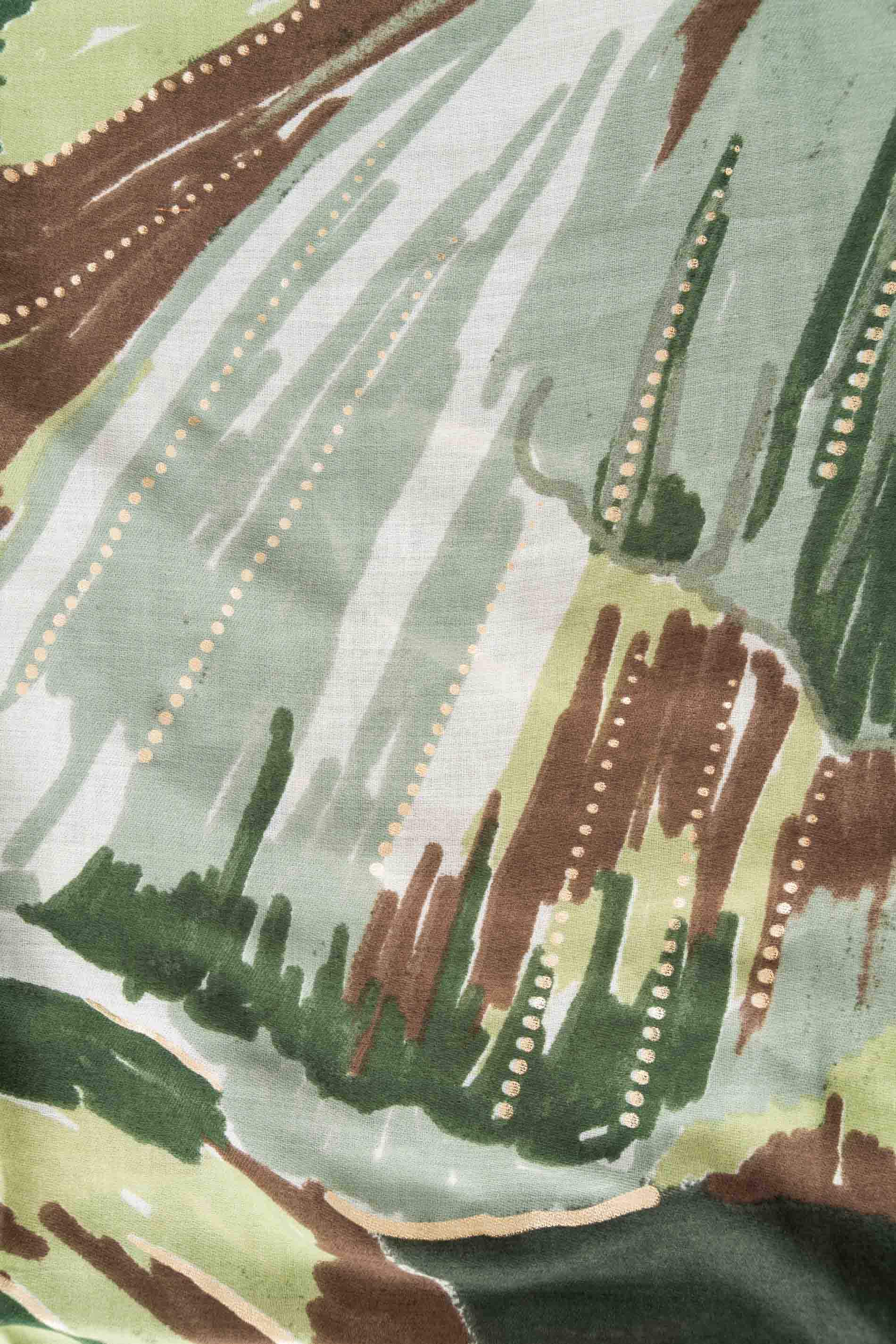 FOULARD FLOR DETALLE ORO VERDE