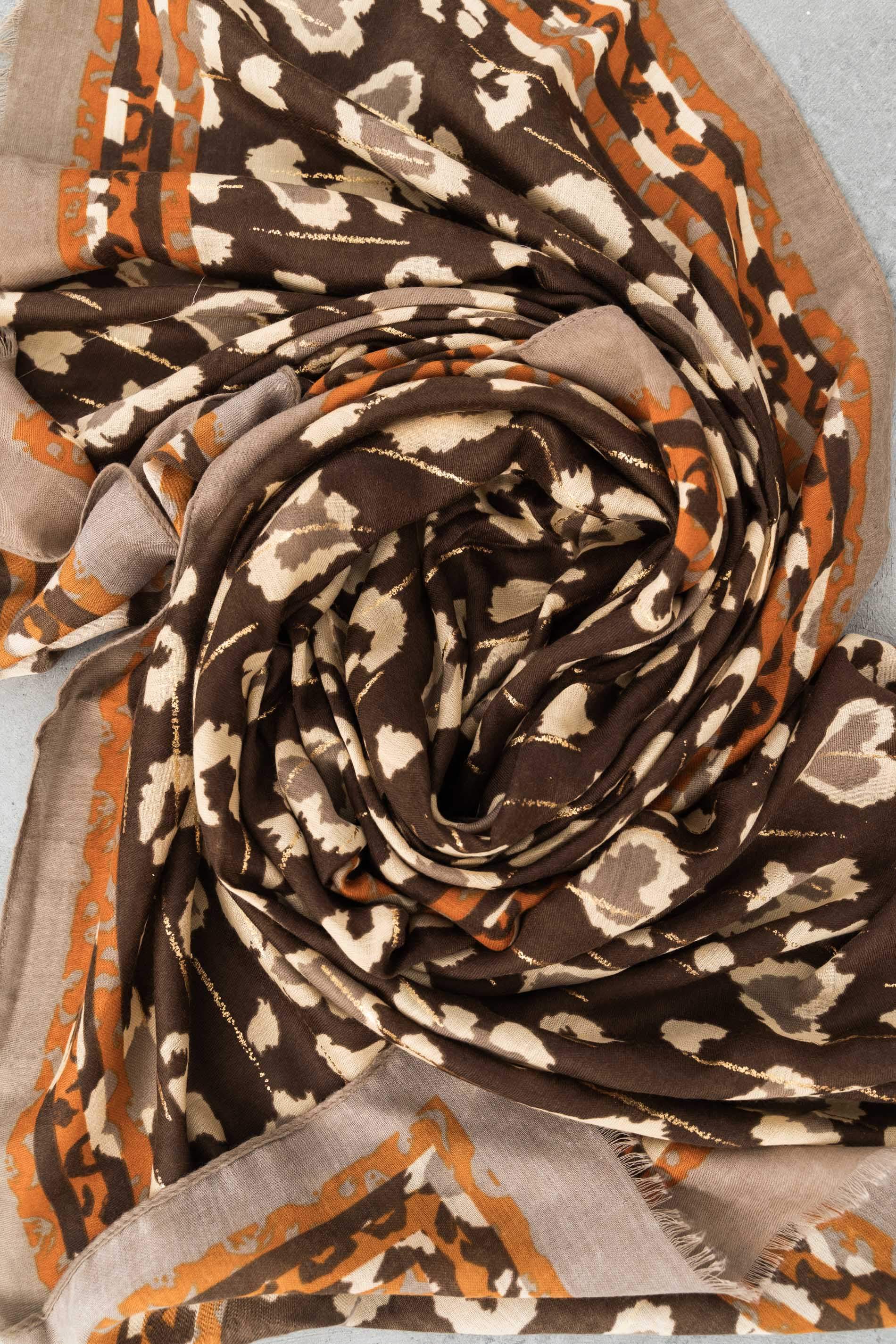 FOULARD ESTAMPADO ANIMAL ORO CAMEL