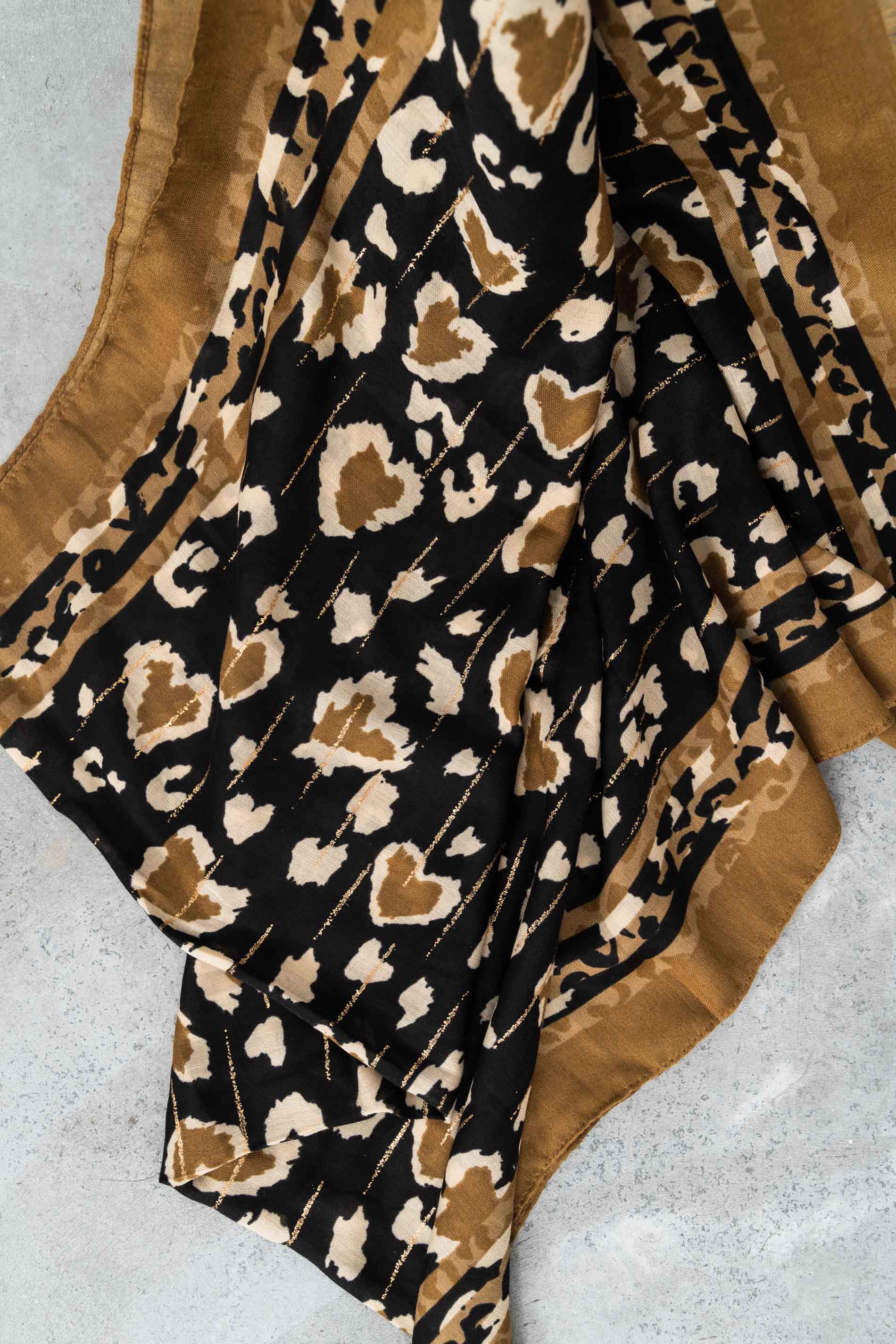 FOULARD ESTAMPADO ANIMAL ORO NEGRO