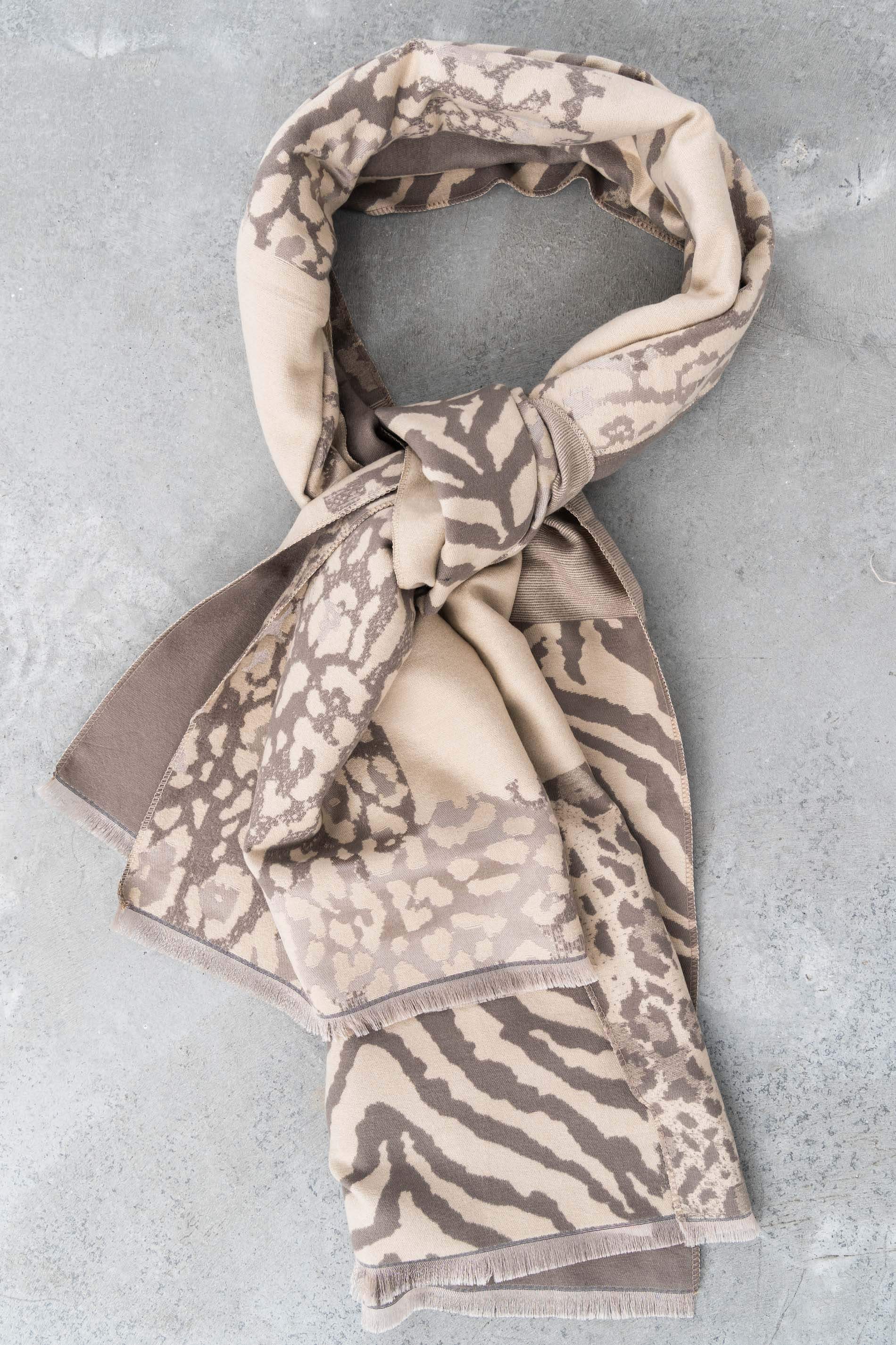 ESTOLA PATCHWORD ANIMAL TAUPE