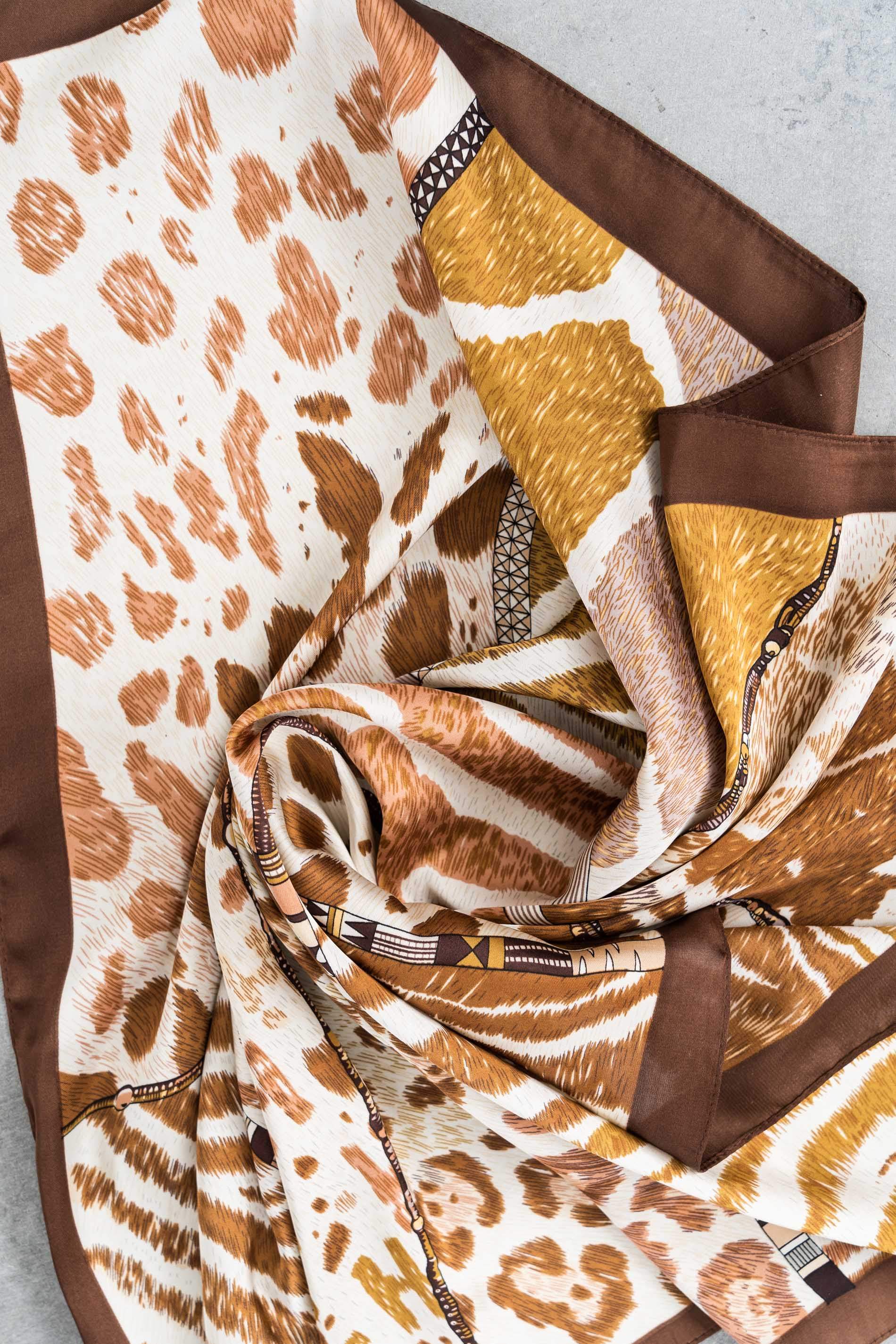 PAÑUELO PATCHWORD ANIMAL