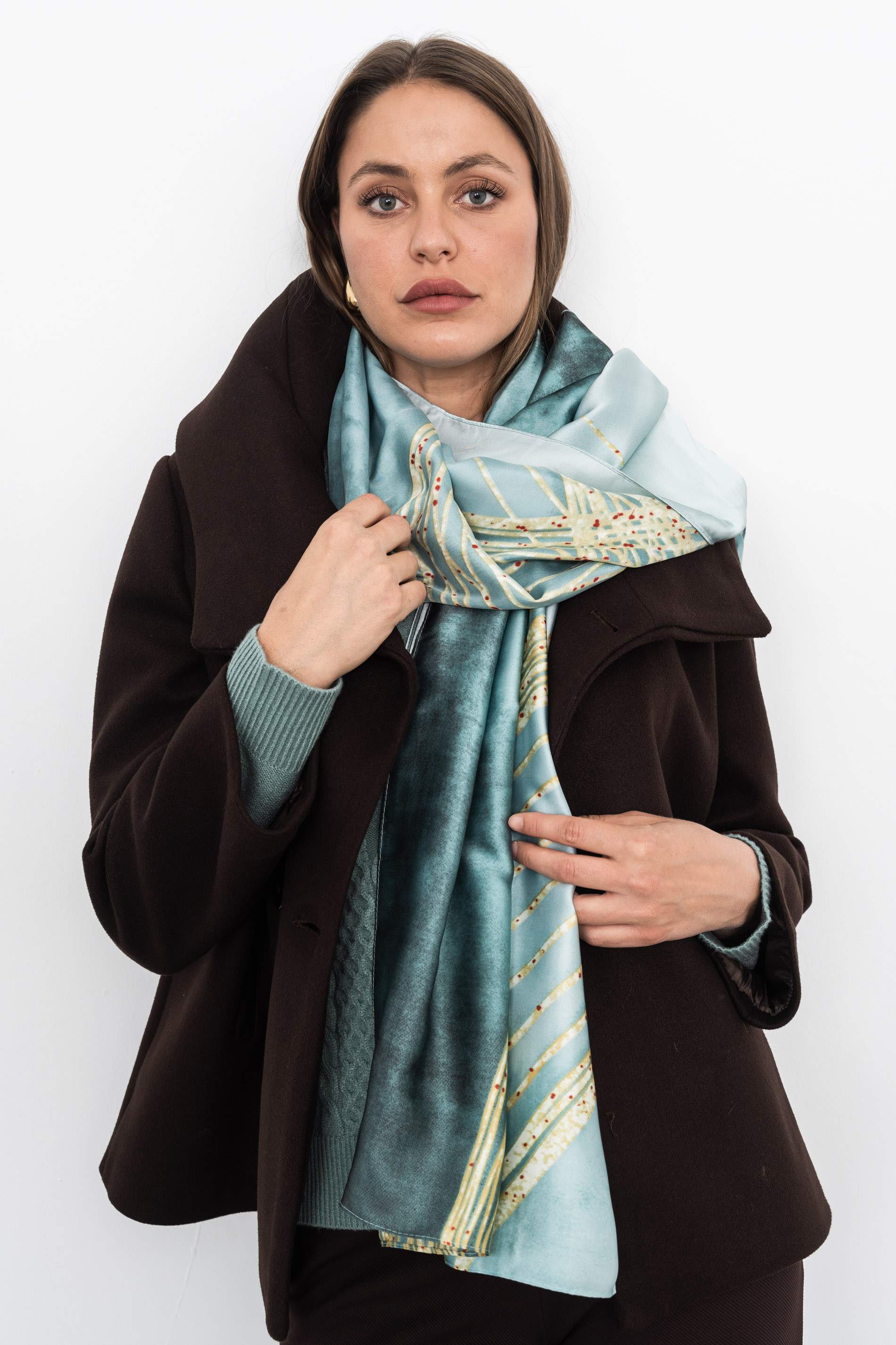 FOULARD EFECTO SEDA TRAZOS