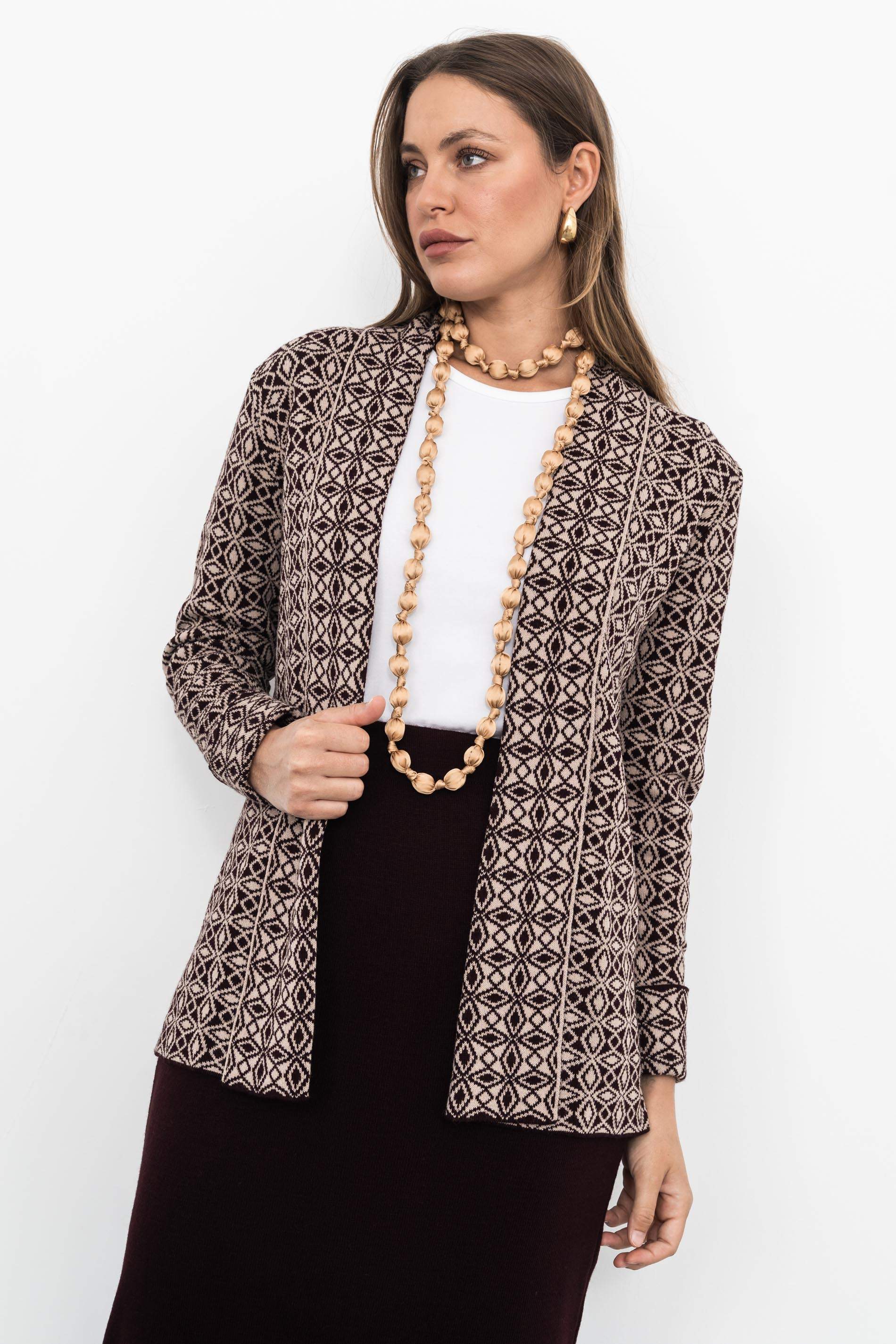 CHAQUETA SOLAPA ROMBITOS BERENJENA