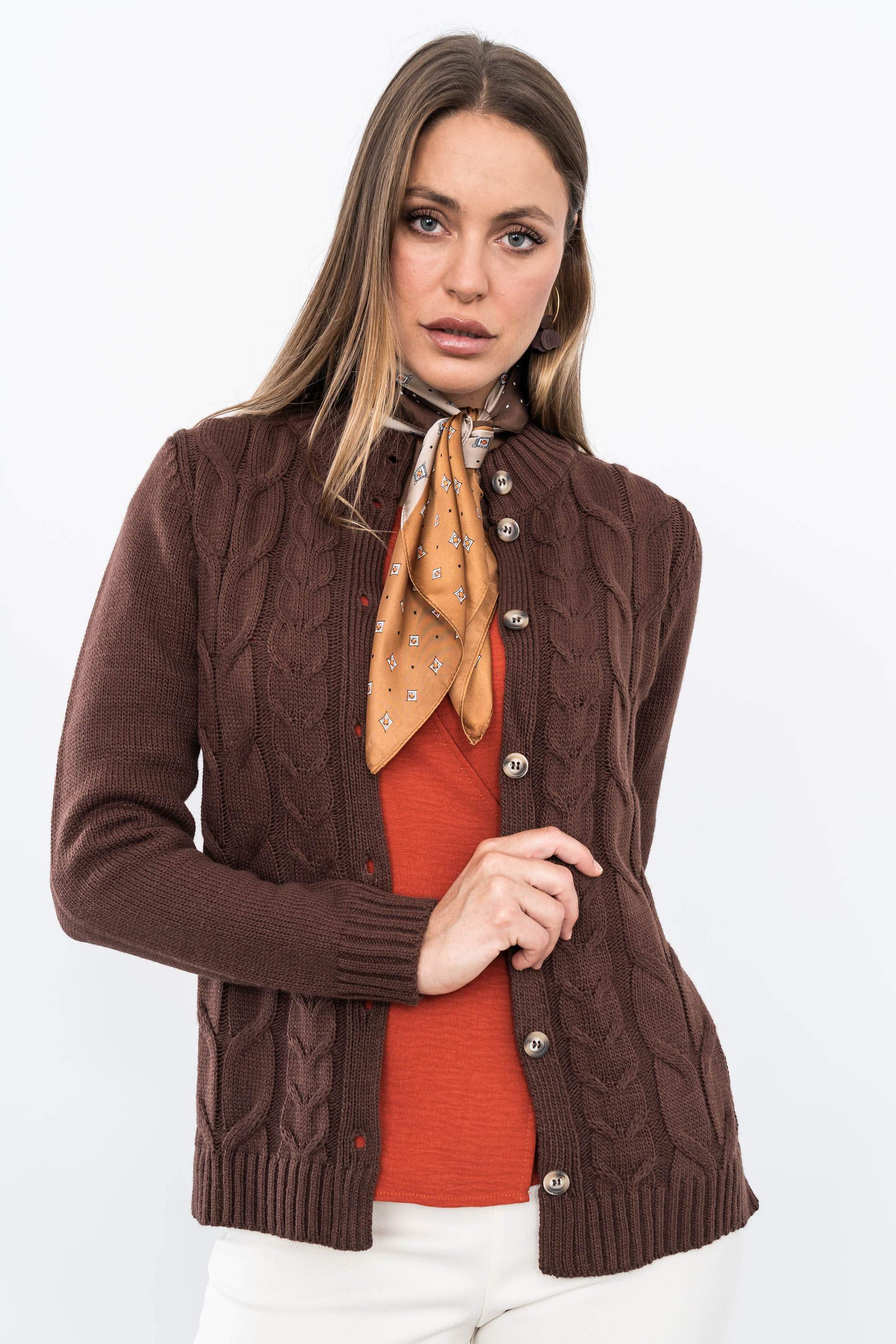 CHAQUETA OCHOS CUELLO MARRÓN